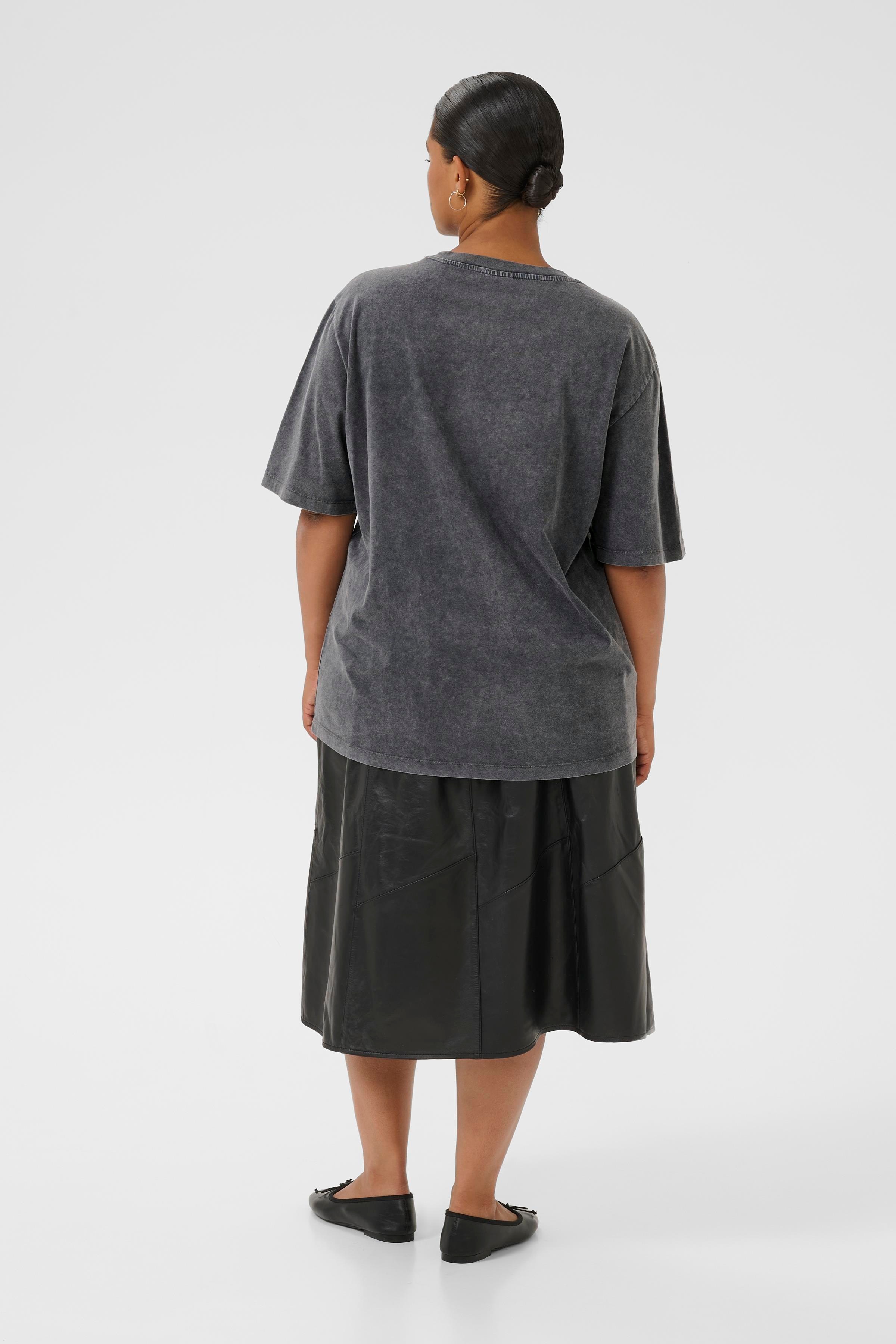 KCserina T-shirt LOOKBOOK BACK 10583679-108323