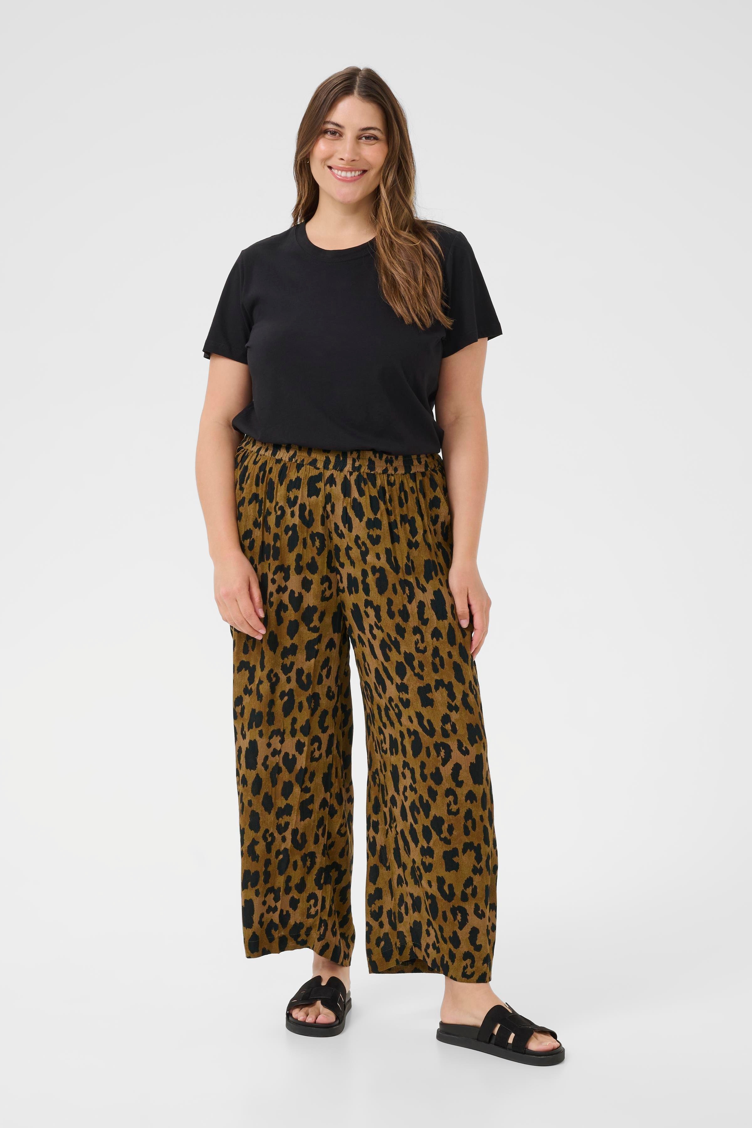 KCmolly Pantalon LOOKBOOK FRONT 10583501-107946