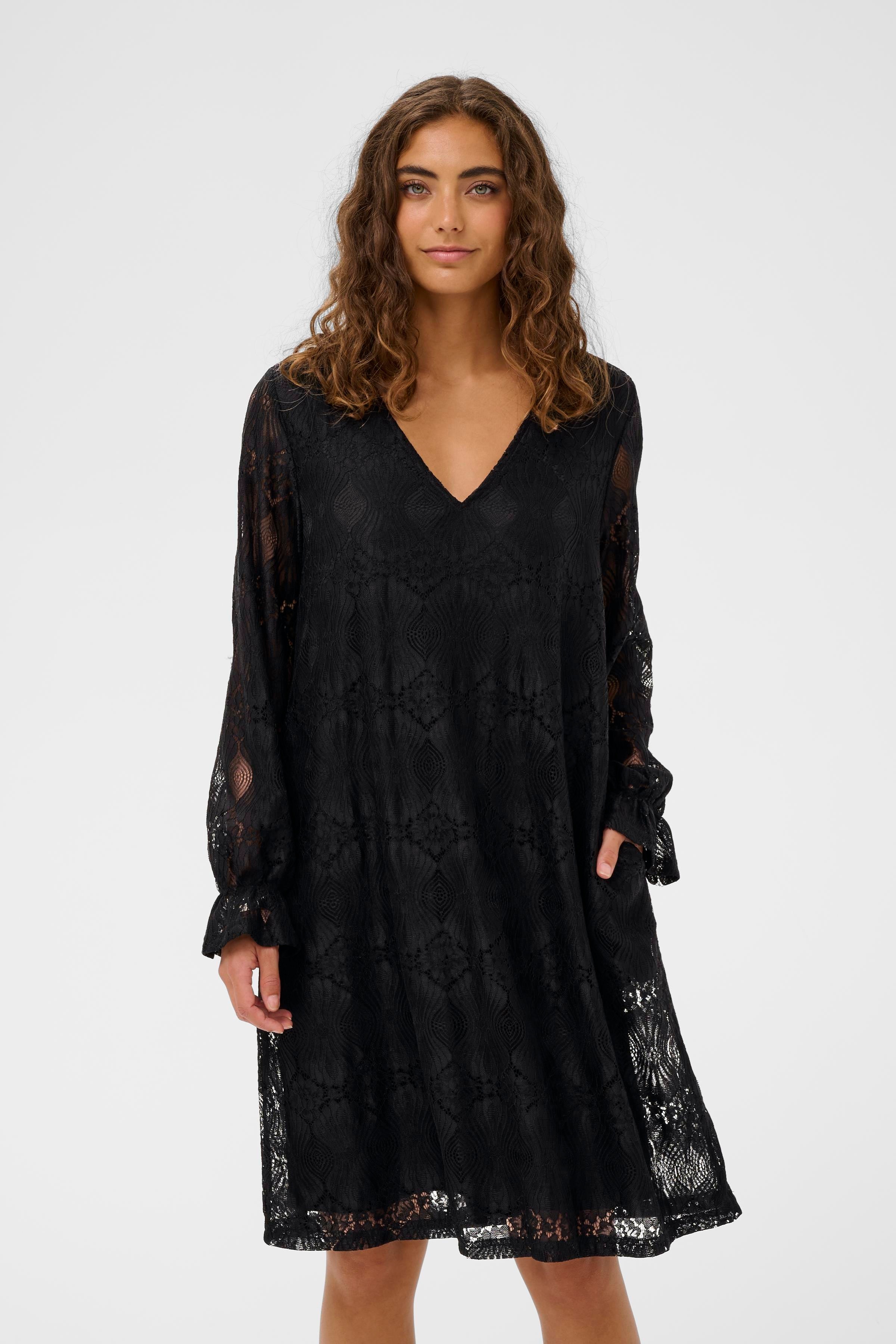 CUmilana Kjole LOOKBOOK FRONT 50113208-500012