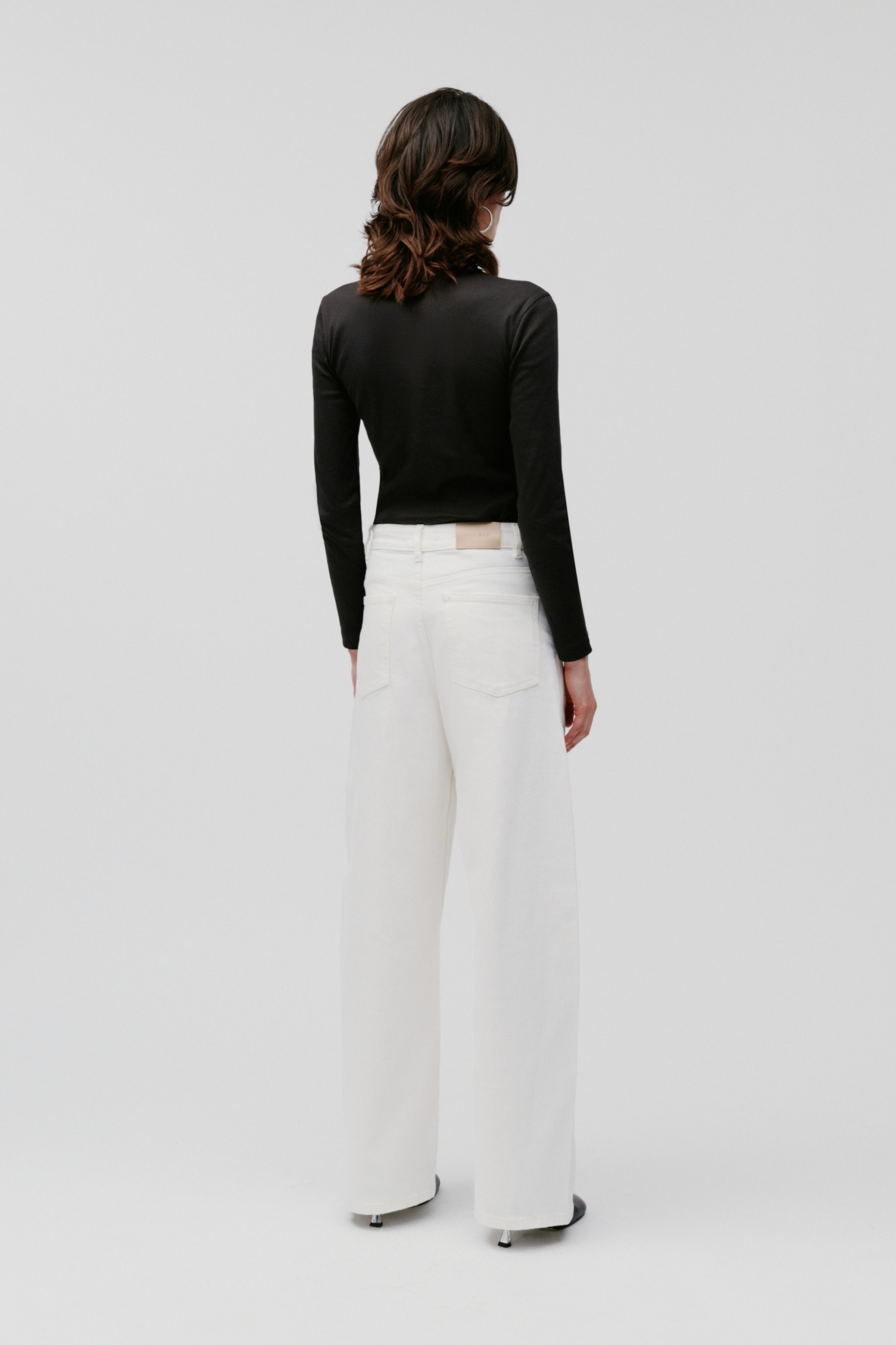 Phila Jeans LOOKBOOK BACK 30600624-WH010