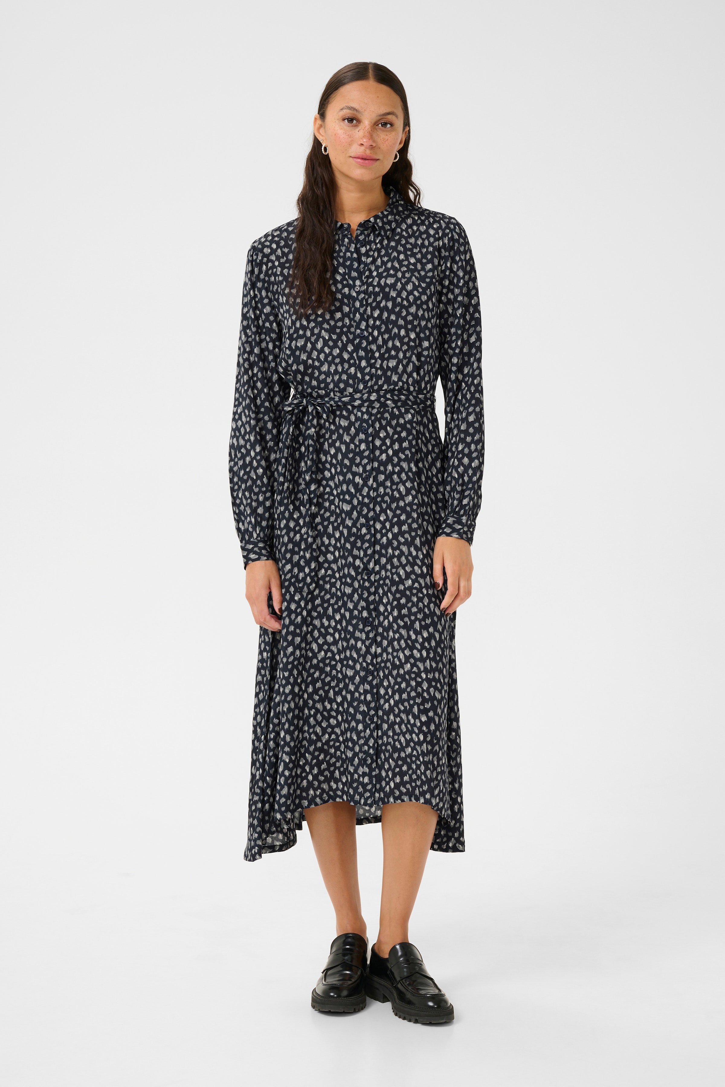 KAoline Kjole LOOKBOOK FRONT 10551216-107690