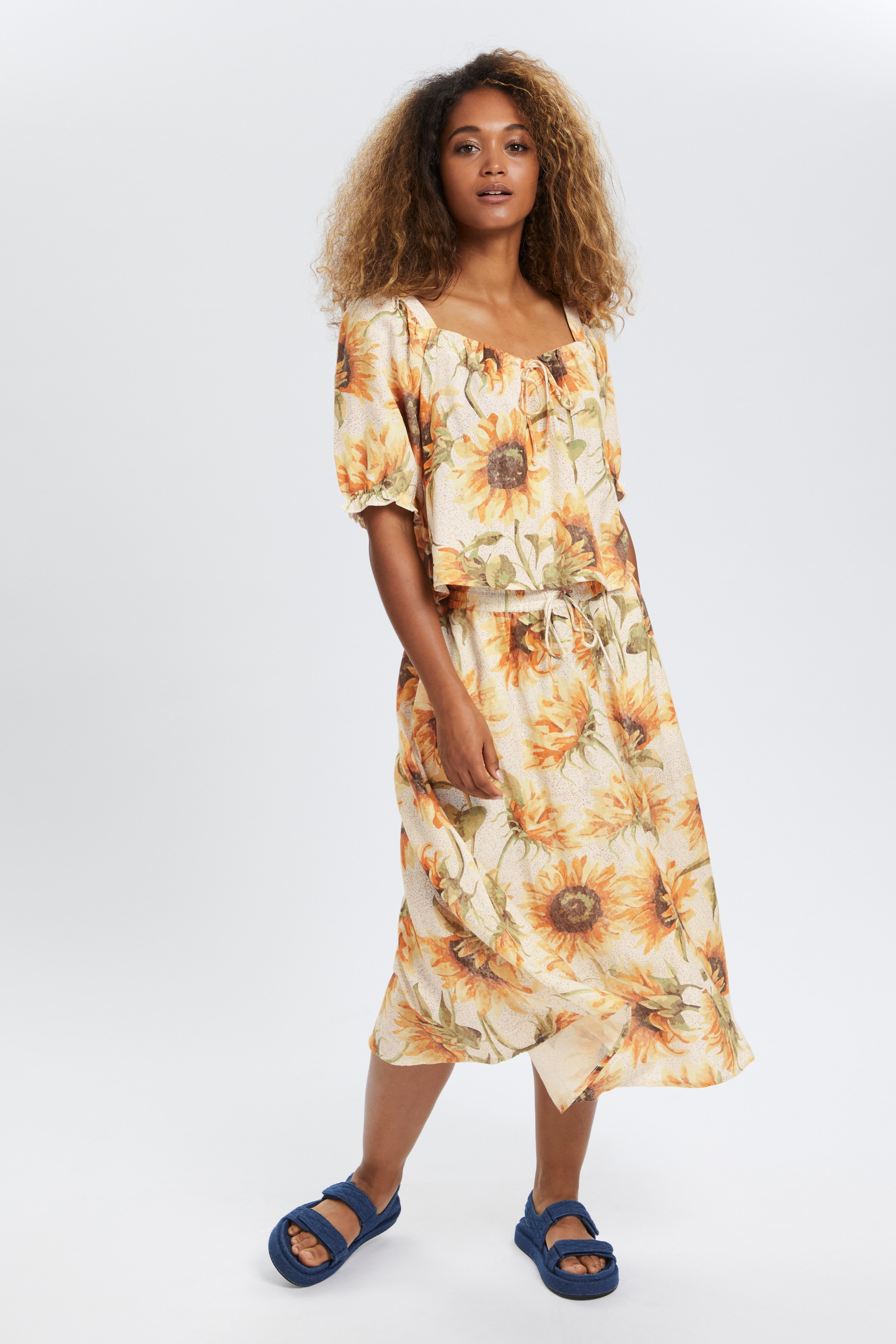 CRSomi Kurzarm-Bluse LOOKBOOK FRONT 10609794-102701