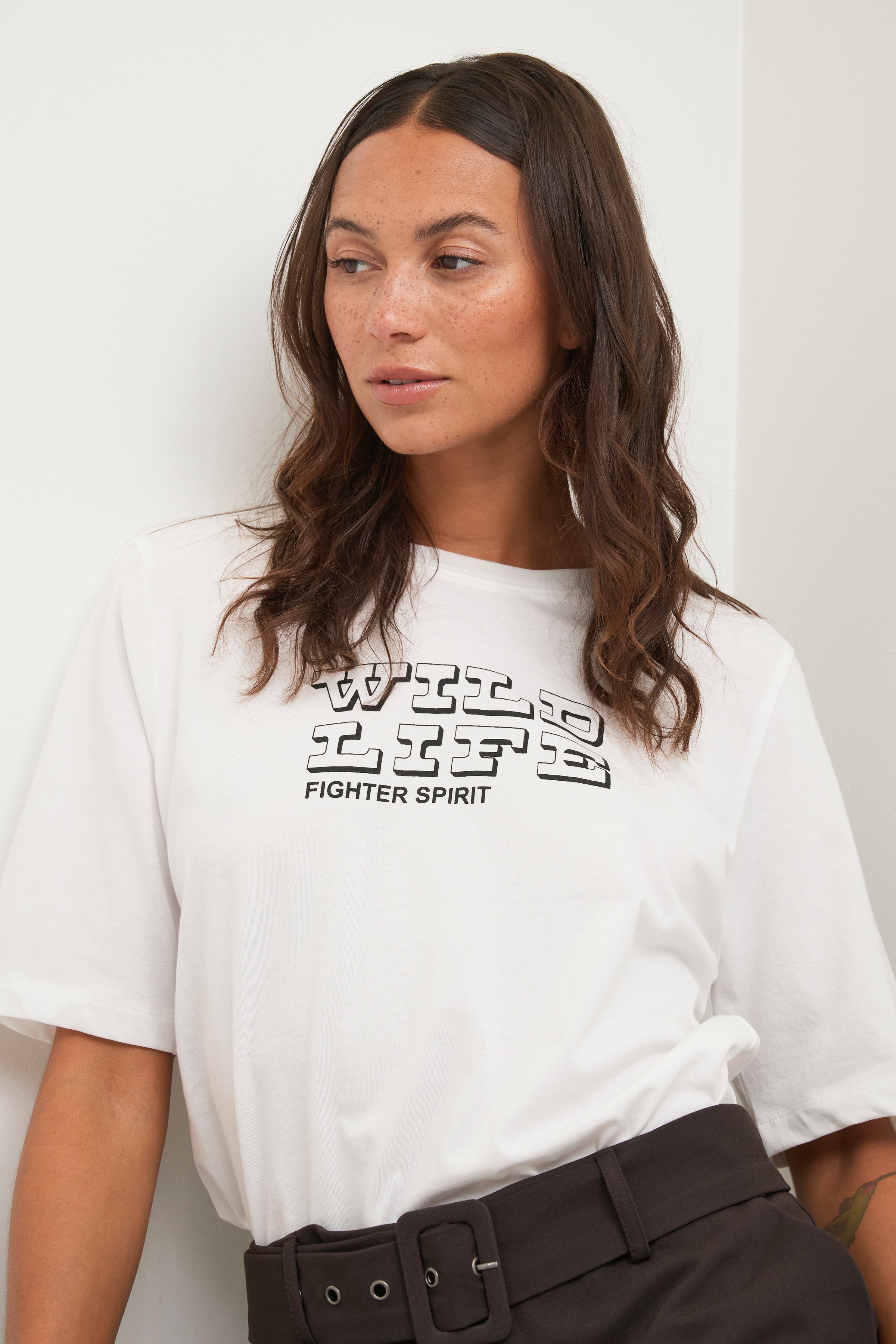 KAlis T-shirt LOOKBOOK DETAIL 10552125-104317