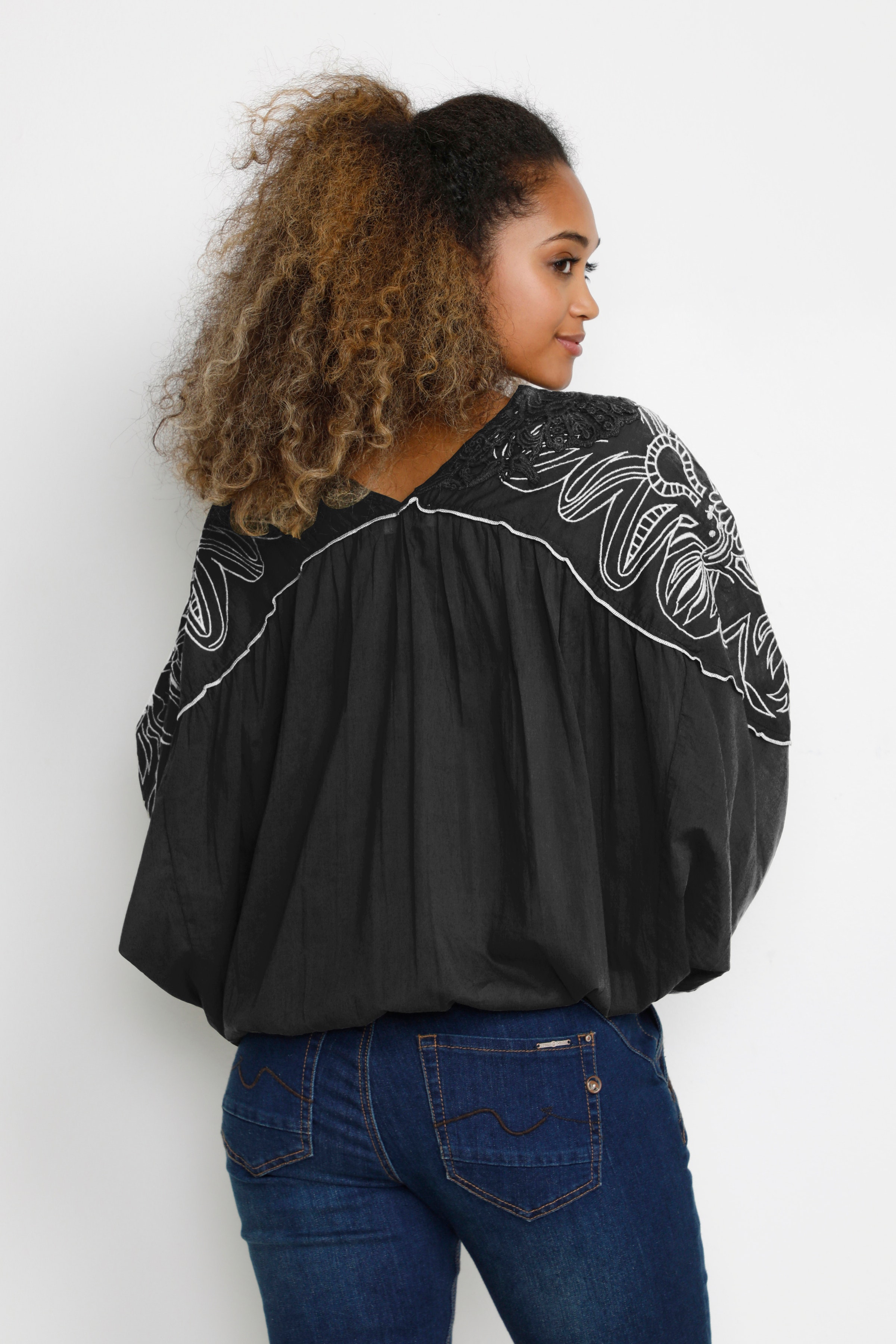 CRZakia Bluse LOOKBOOK BACK 10608319-100120
