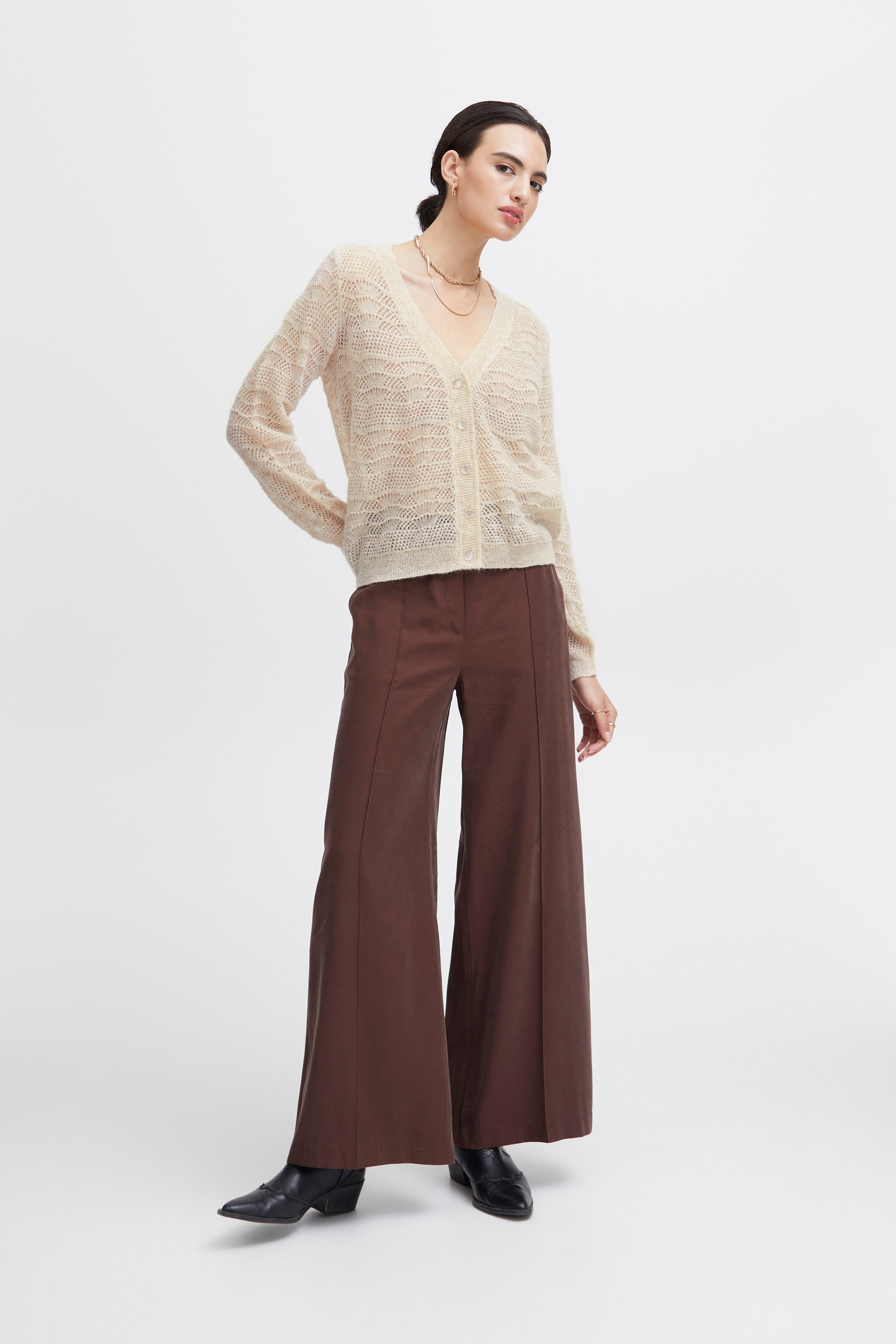 IRDREW Cardigan LOOKBOOK FRONT 20119142-151308