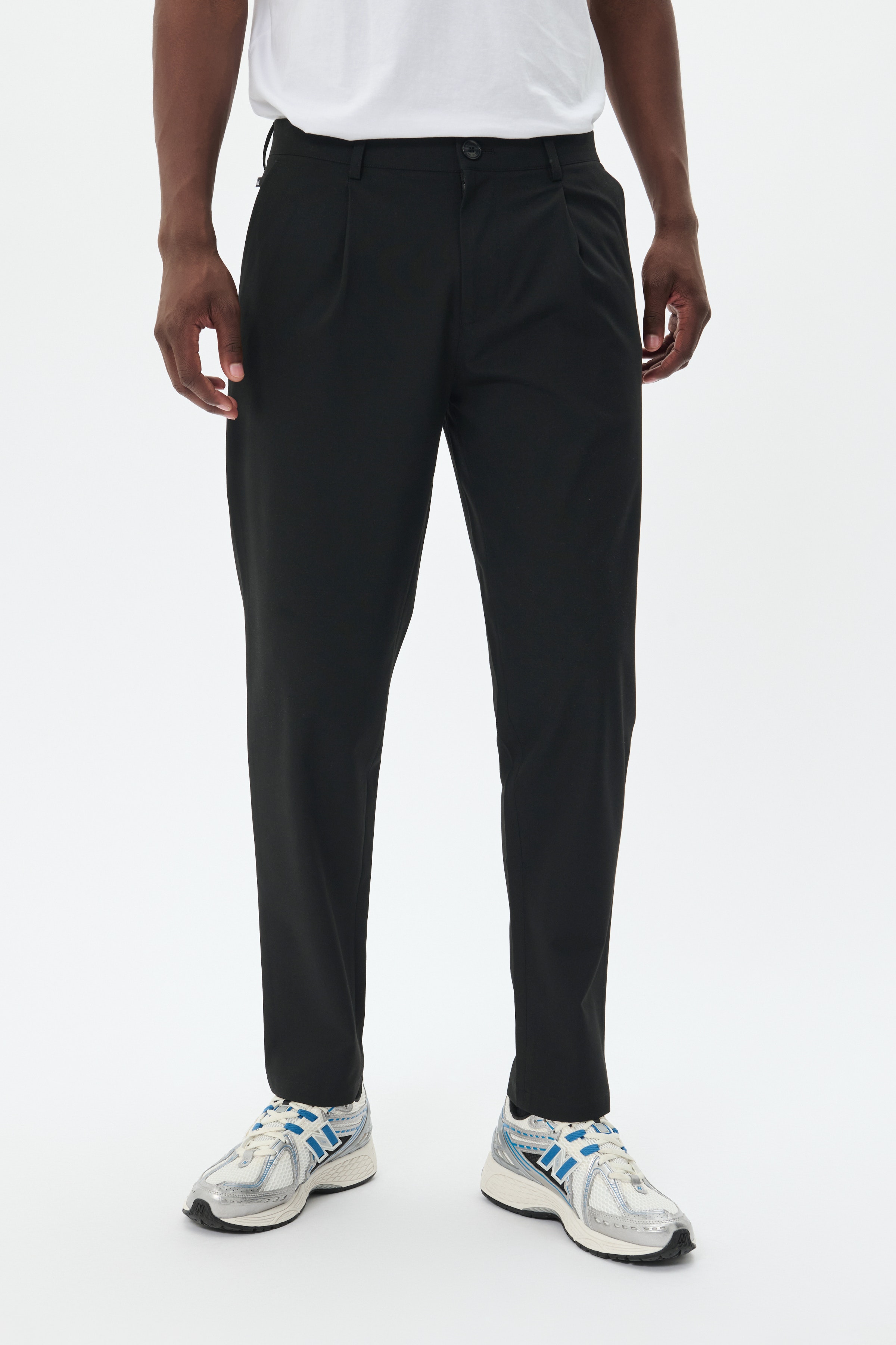 MAkian Broek LOOKBOOK FRONT 30207631-300275