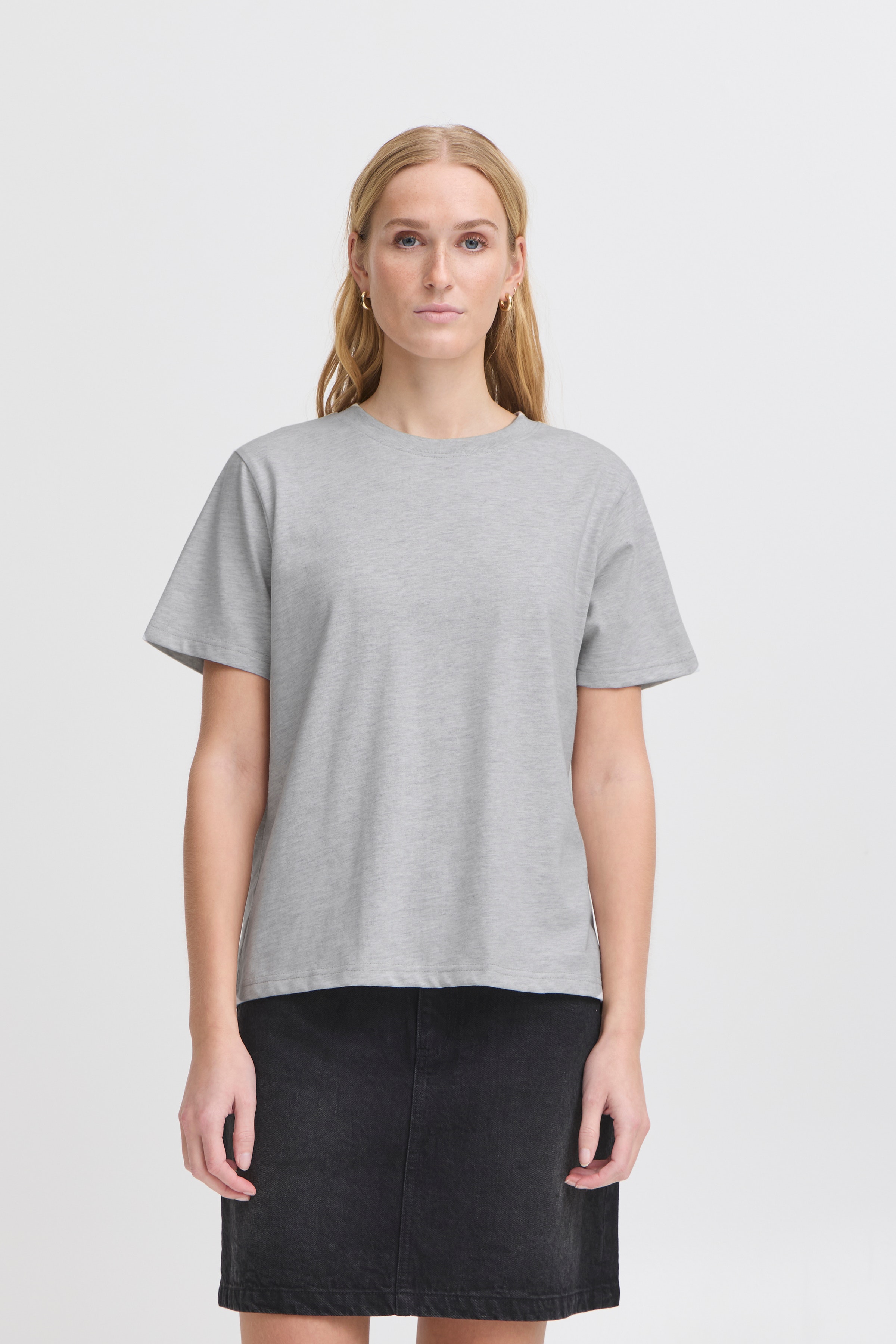 IHPALMER LOOSE T-shirt LOOKBOOK FRONT 20119365-200318