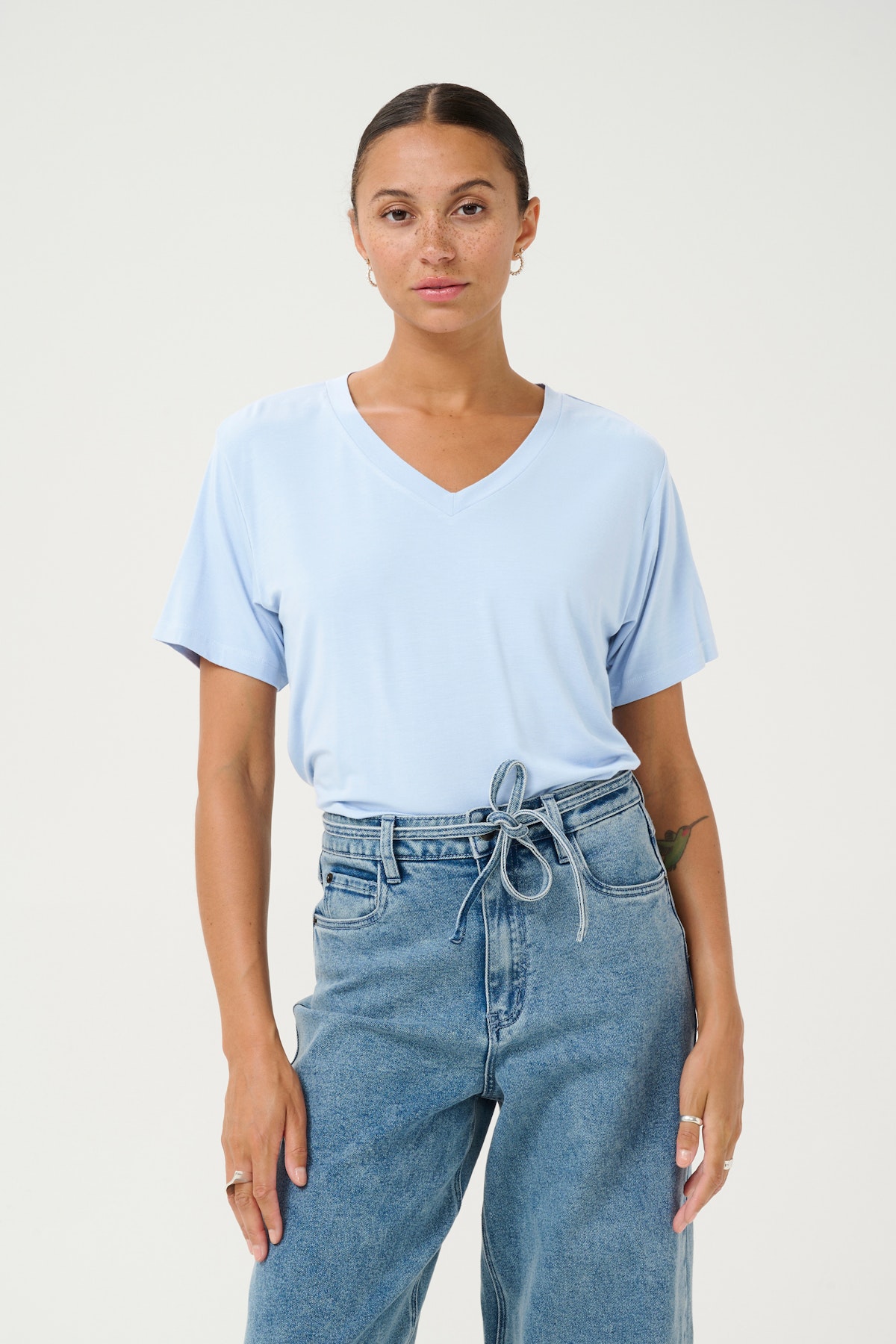 KAfrida T-shirt in soft chambray viscose | KAFFE Clothing