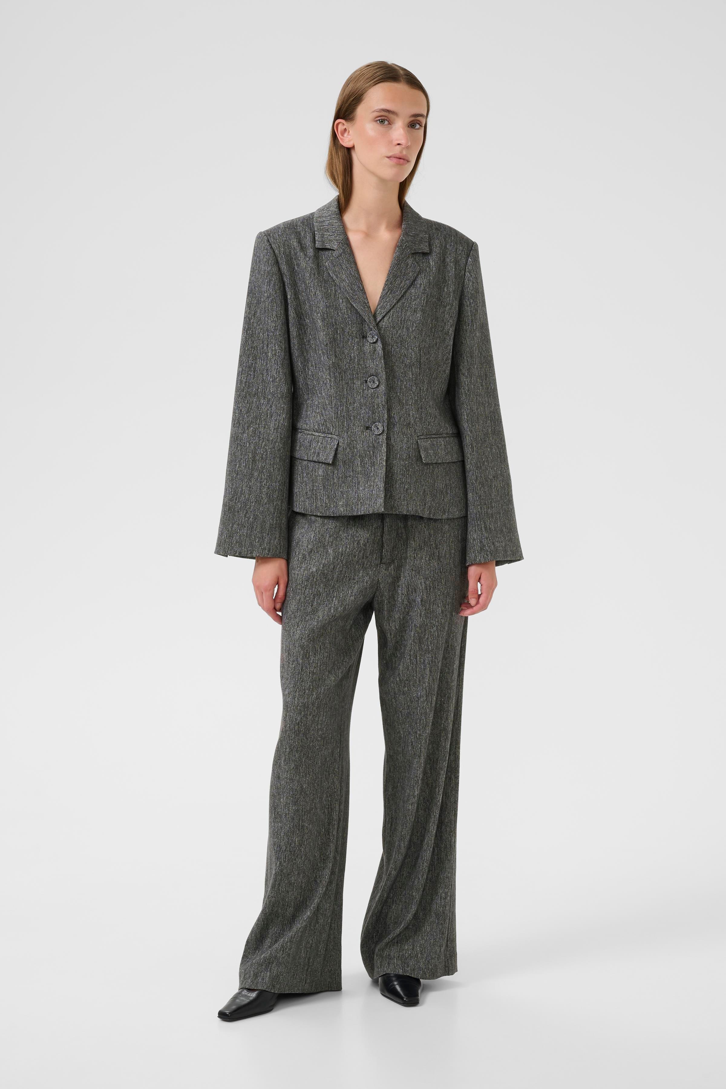 KBBlair Blazer LOOKBOOK FRONT 10105673-194008