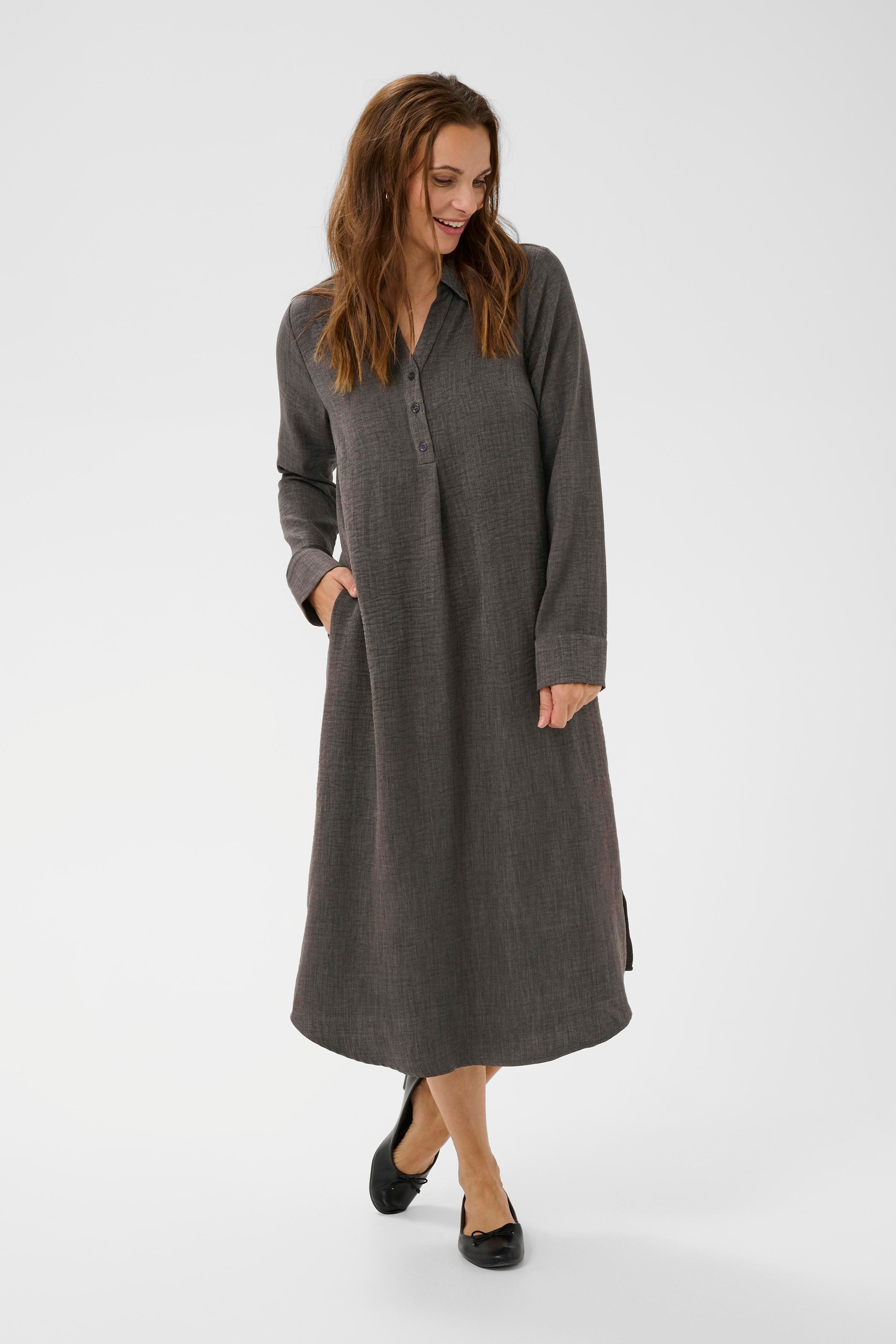 BPoda Kleid LOOKBOOK FRONT 40200035-100125