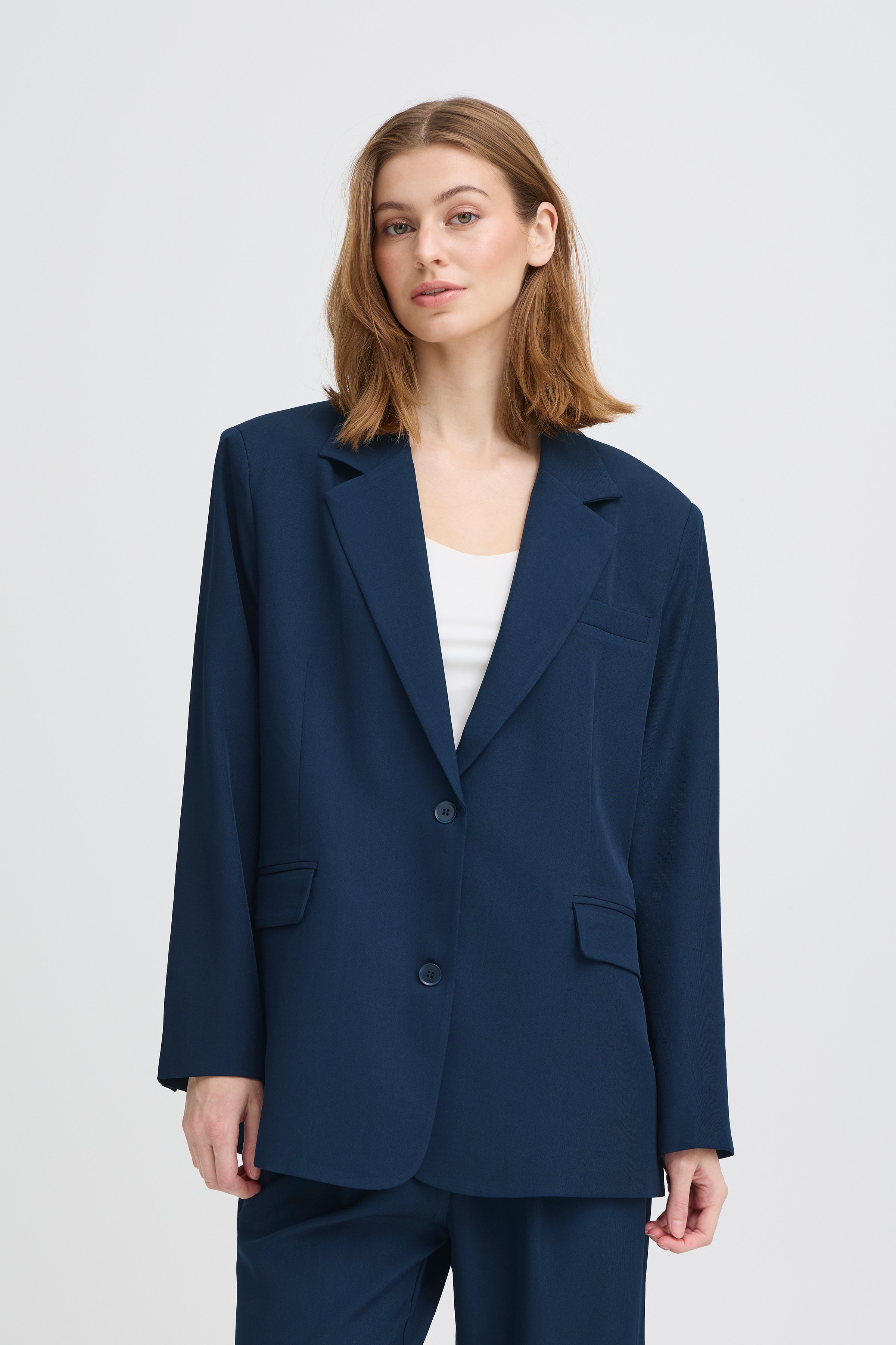 IHFAVA Oversize Blazer LOOKBOOK FRONT 20125677-194013