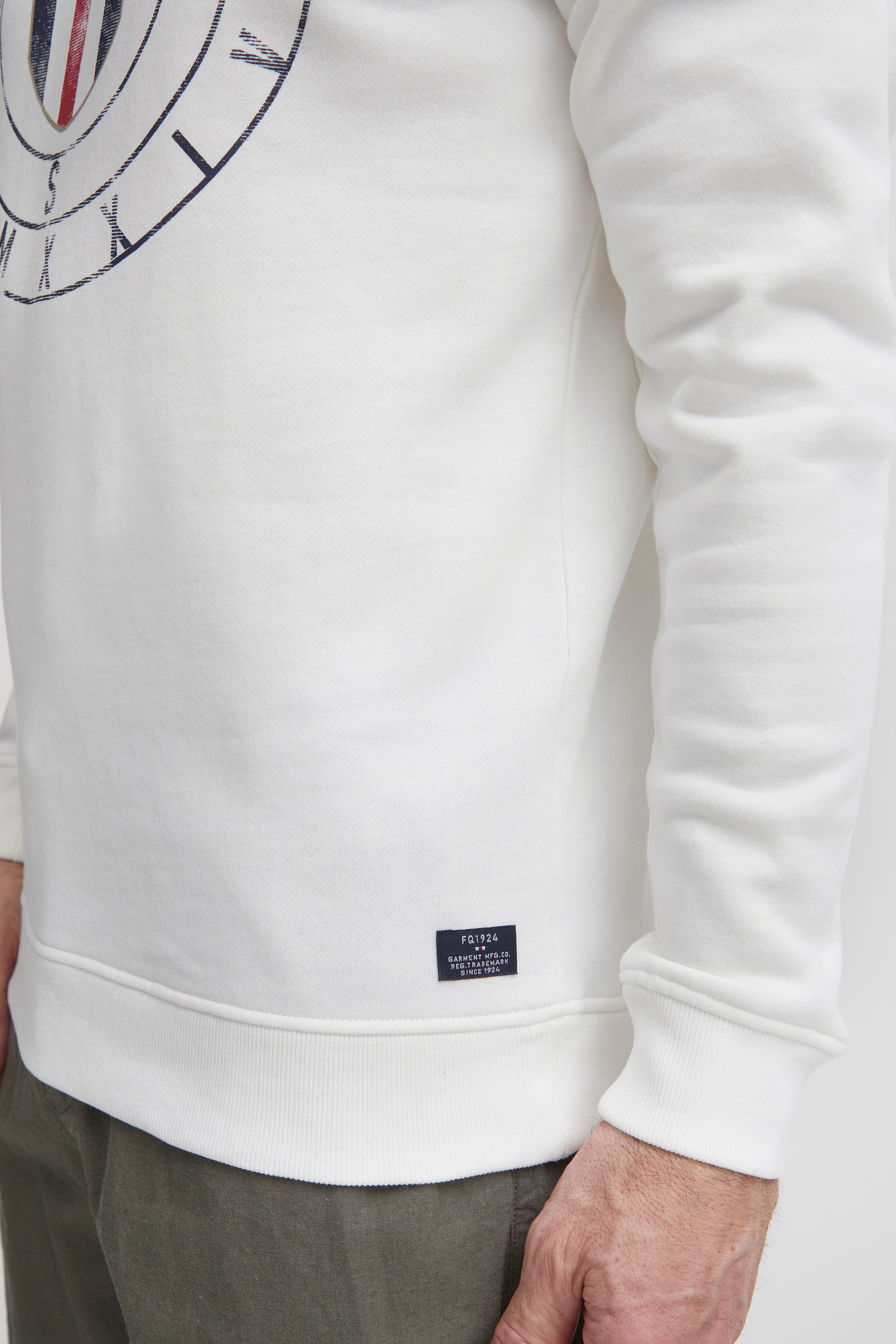 FQWILLIAM Sweatshirt LOOKBOOK DETAIL 21900405-114201