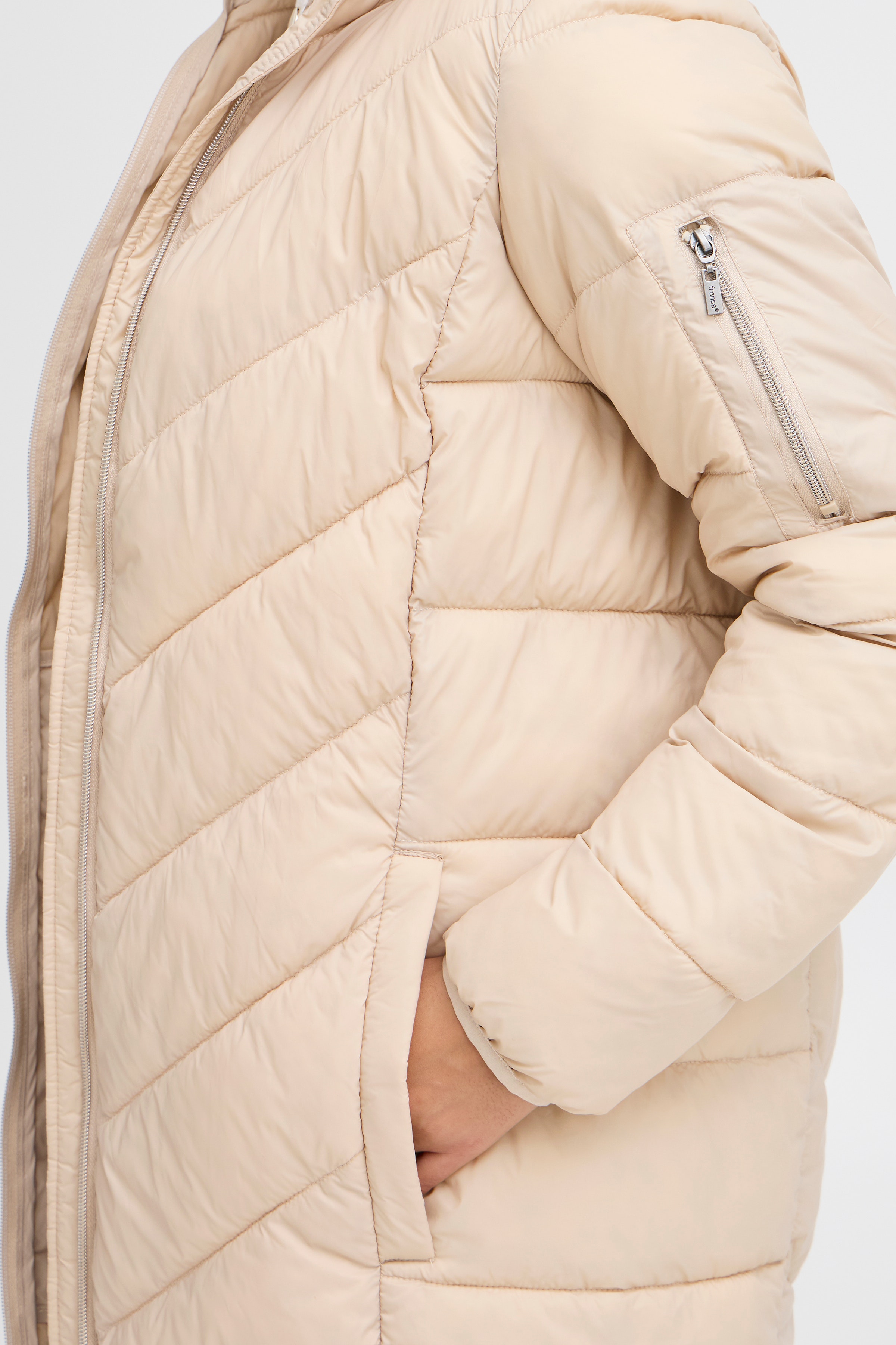  FRBAPADDING Jacke LOOKBOOK DETAIL 20615217-151306