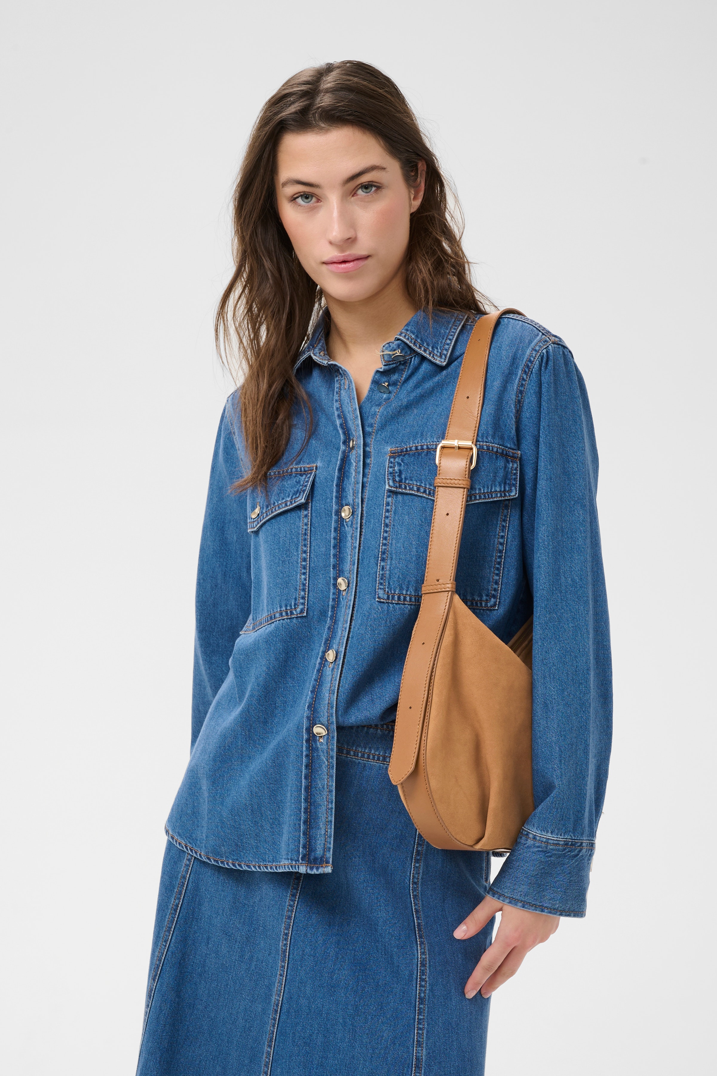 NevenaPW Taske LOOKBOOK FRONT 30309476-181029