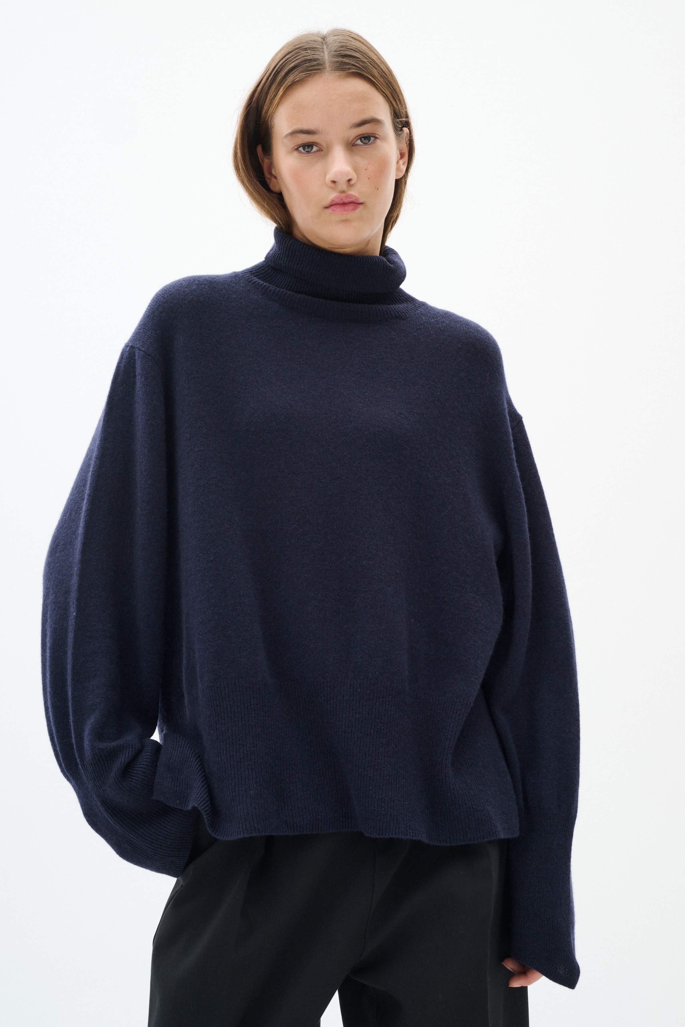 MonikaIW Pullover LOOKBOOK FRONT 30110080-300005