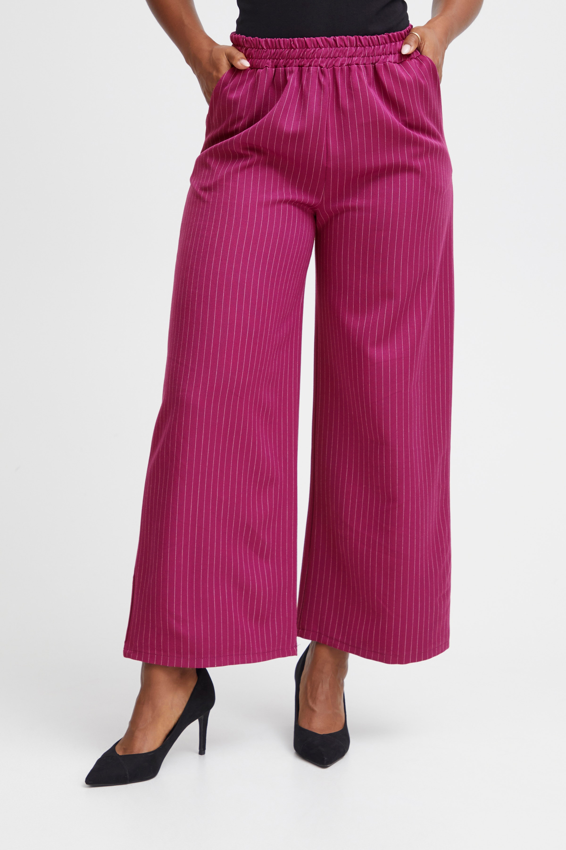 SBDIEGO Trousers LOOKBOOK FRONT 22100382-182525