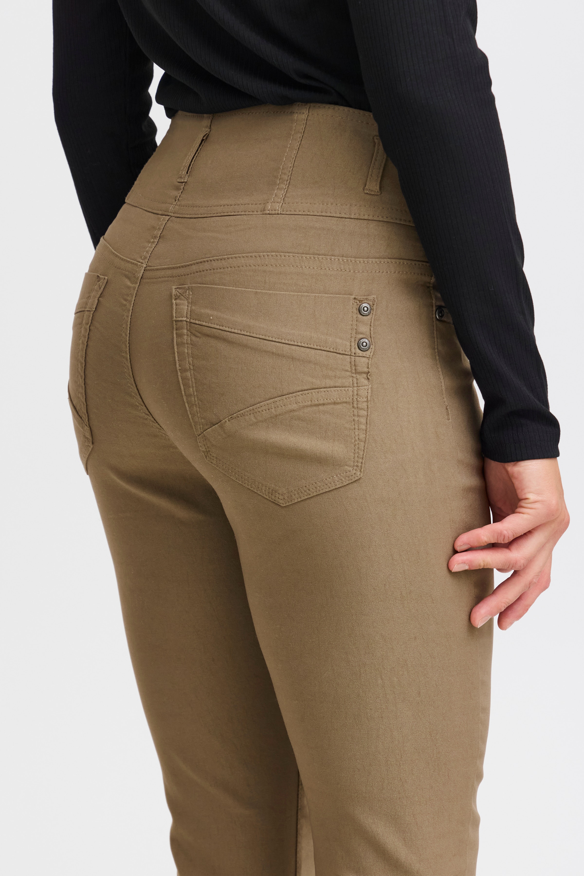 FRZALIN Bukser LOOKBOOK DETAIL 601749-181112