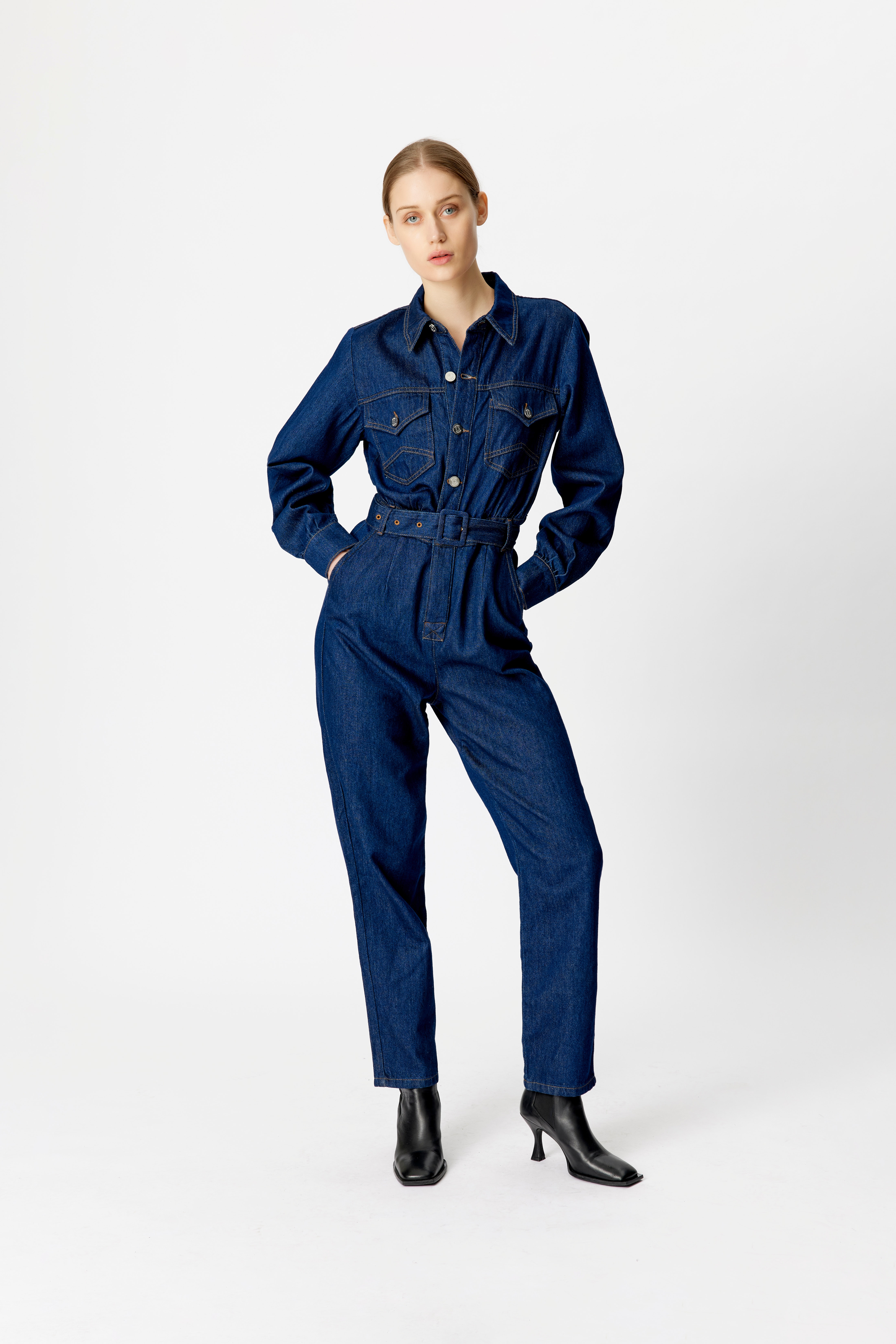 DilenkaGZ Overall LOOKBOOK FRONT 10905964-102429