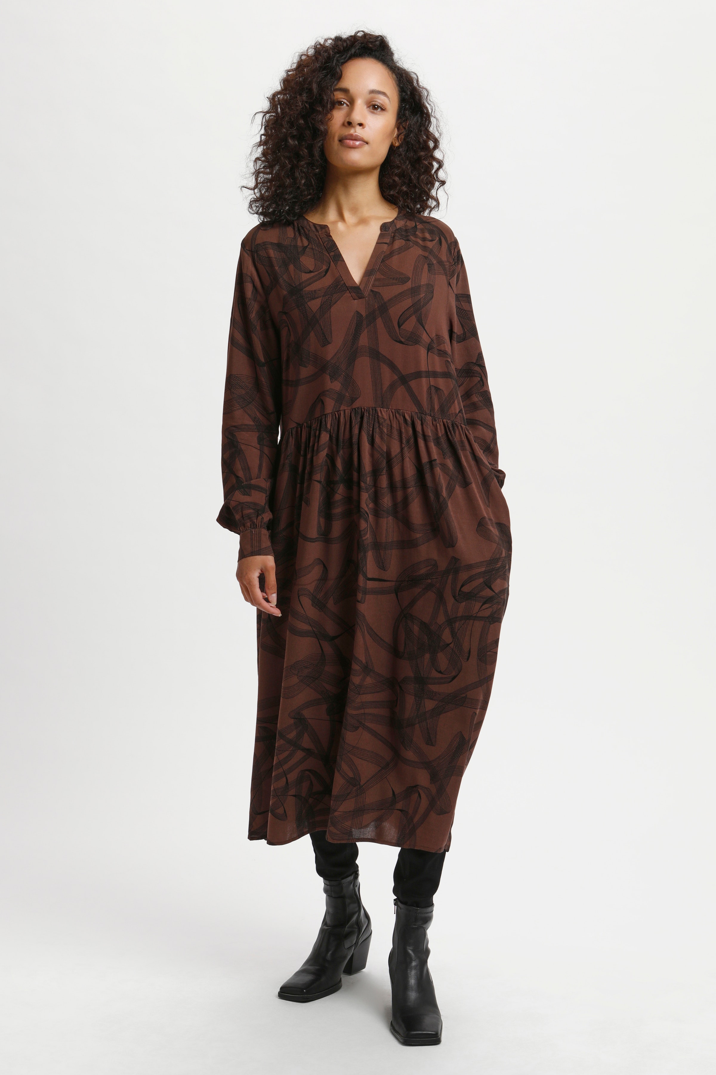 KAbettie Kjole LOOKBOOK FRONT 10505772-101732