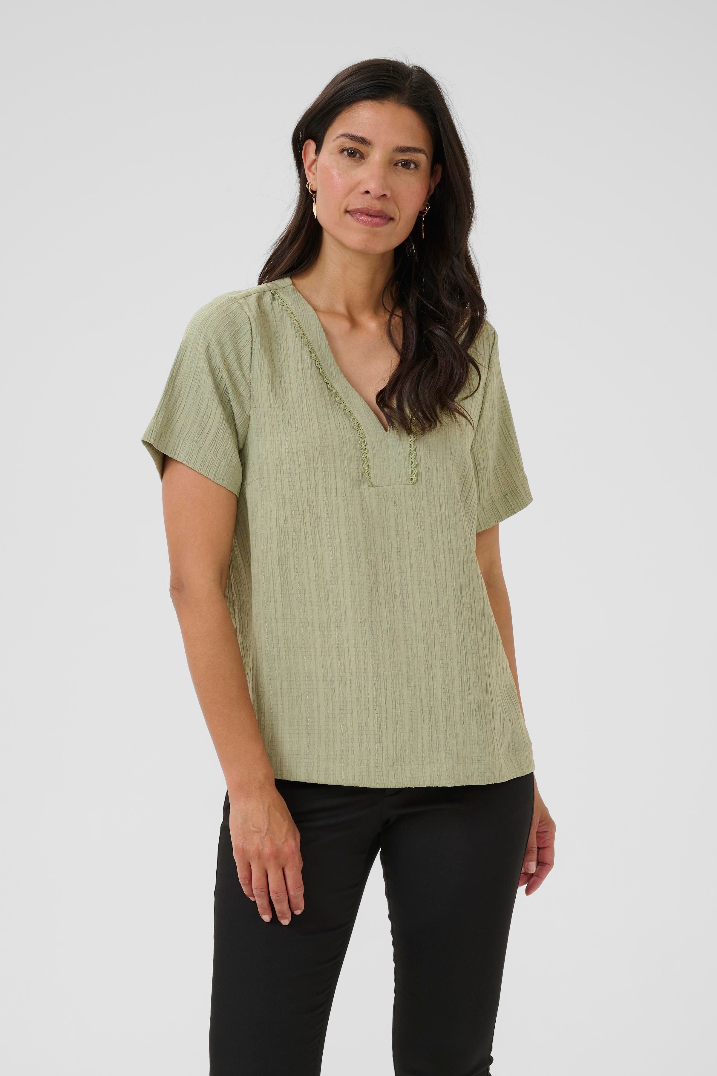 BPvitta Blus LOOKBOOK FRONT 40200014-108821