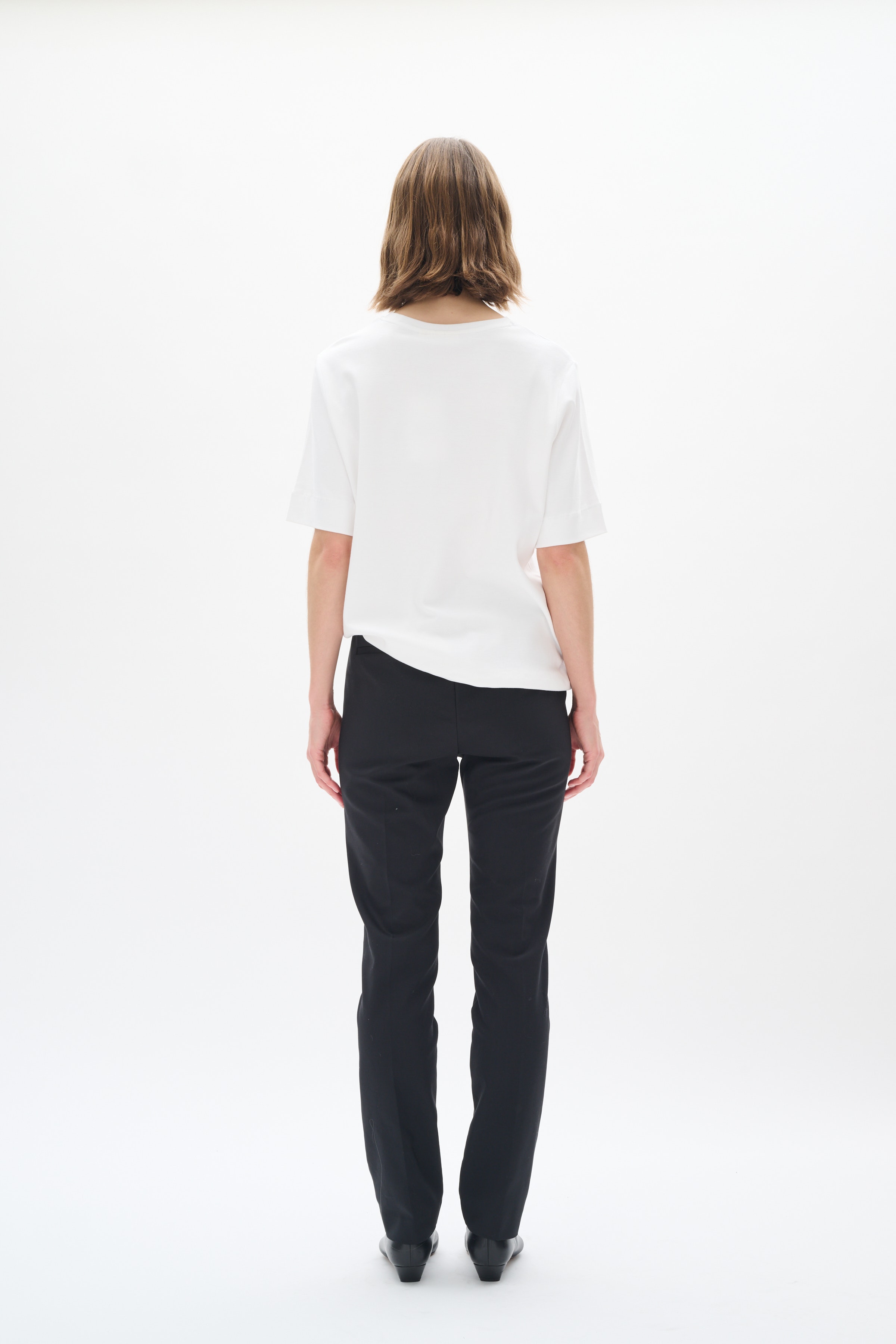 ZellaIW Trousers LOOKBOOK BACK 30110334-194008