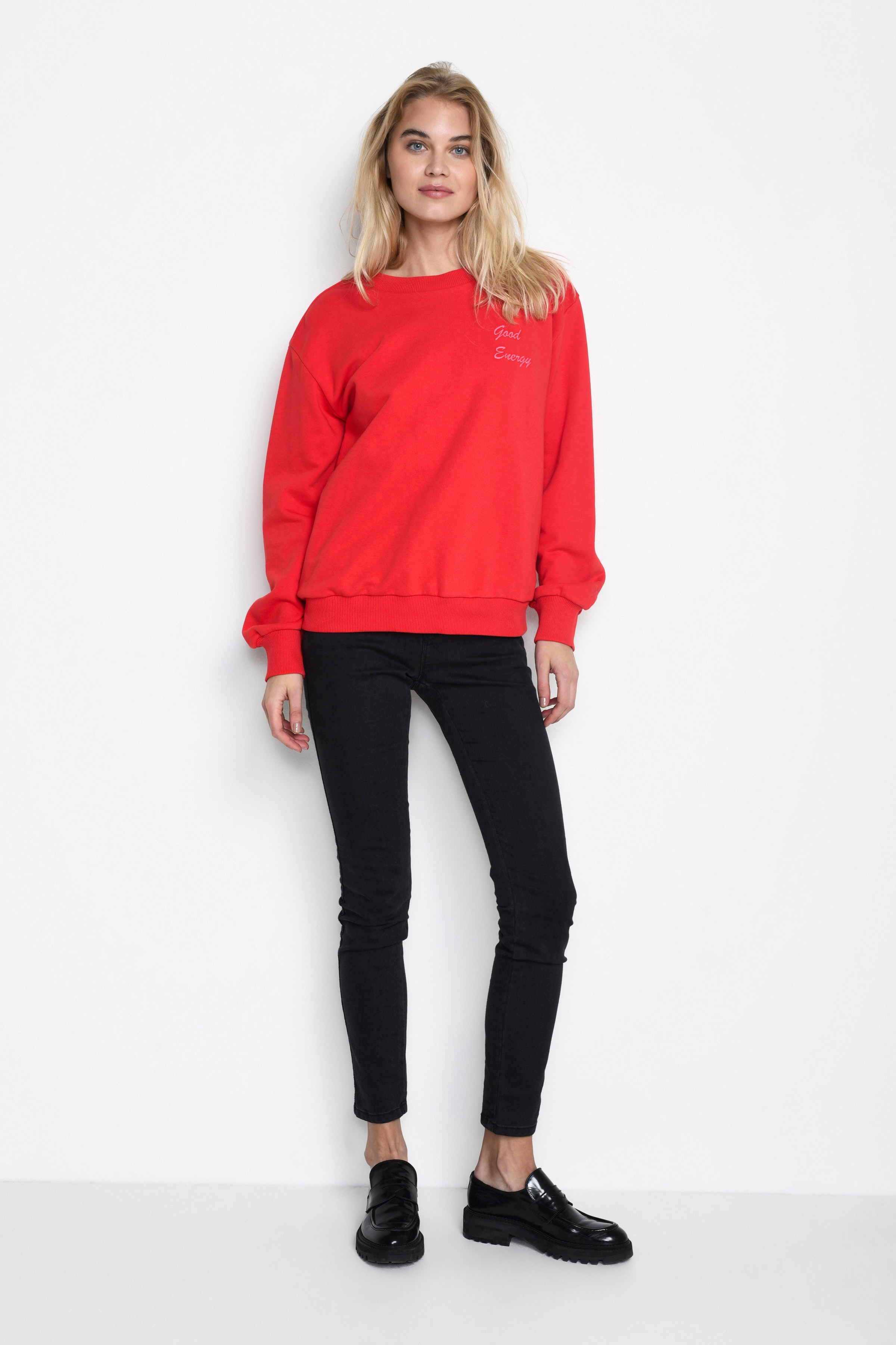 KAenergy Sweatshirt LOOKBOOK FRONT 10551991-103231