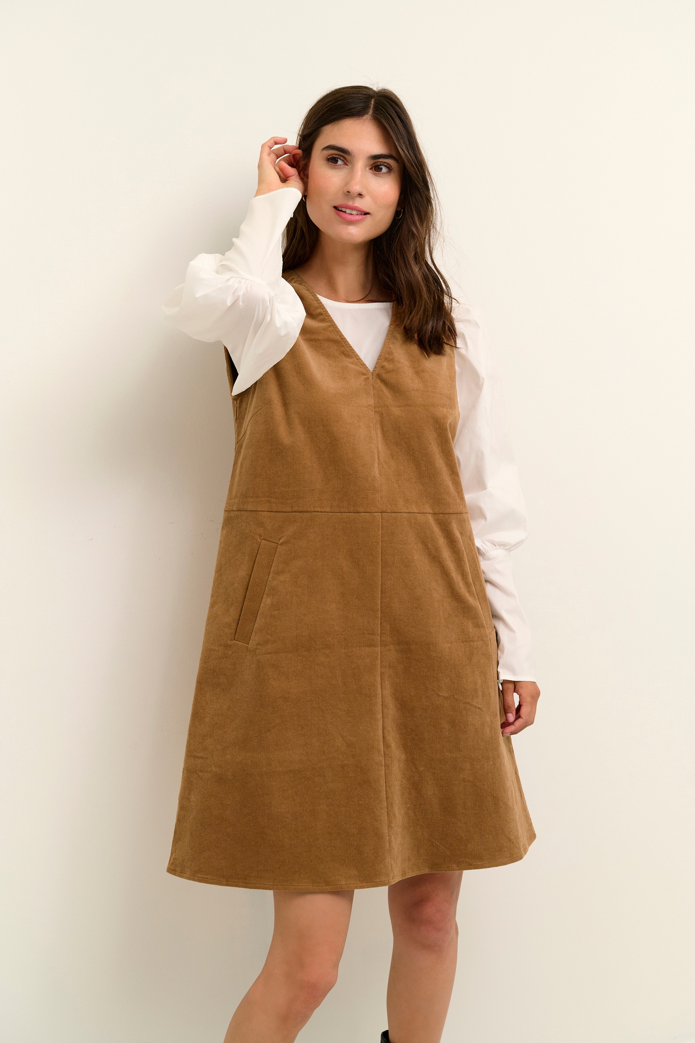 CUbalt Klänning LOOKBOOK FRONT 50109325-181030