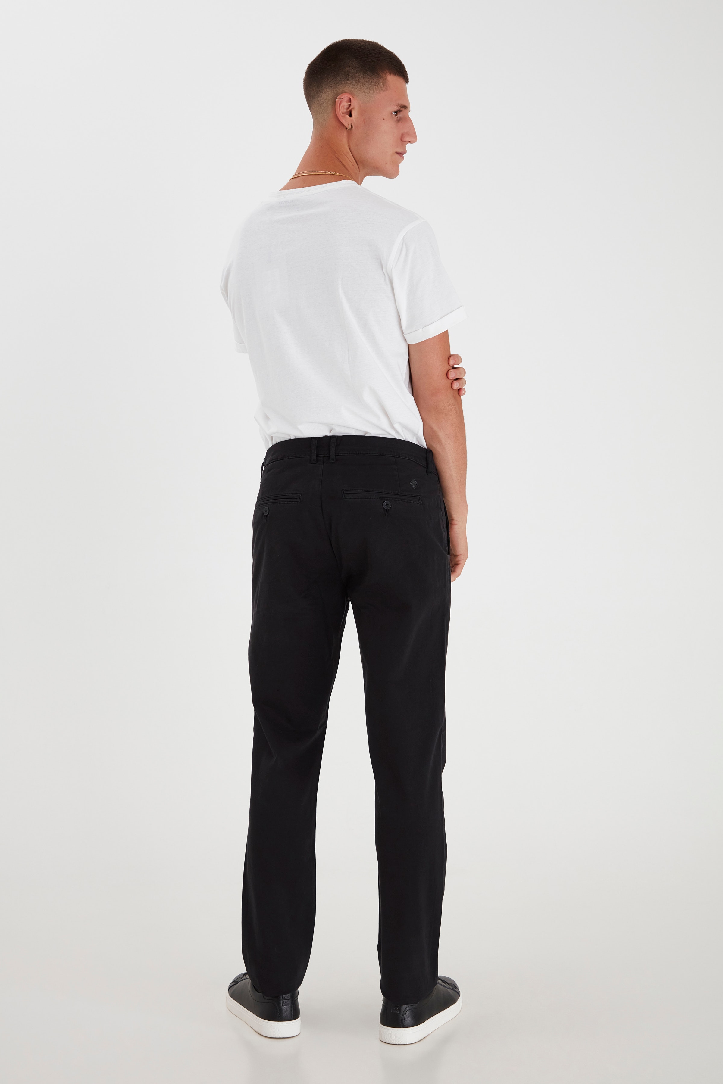 CFVIGGO Trousers LOOKBOOK BACK 20503448-50003