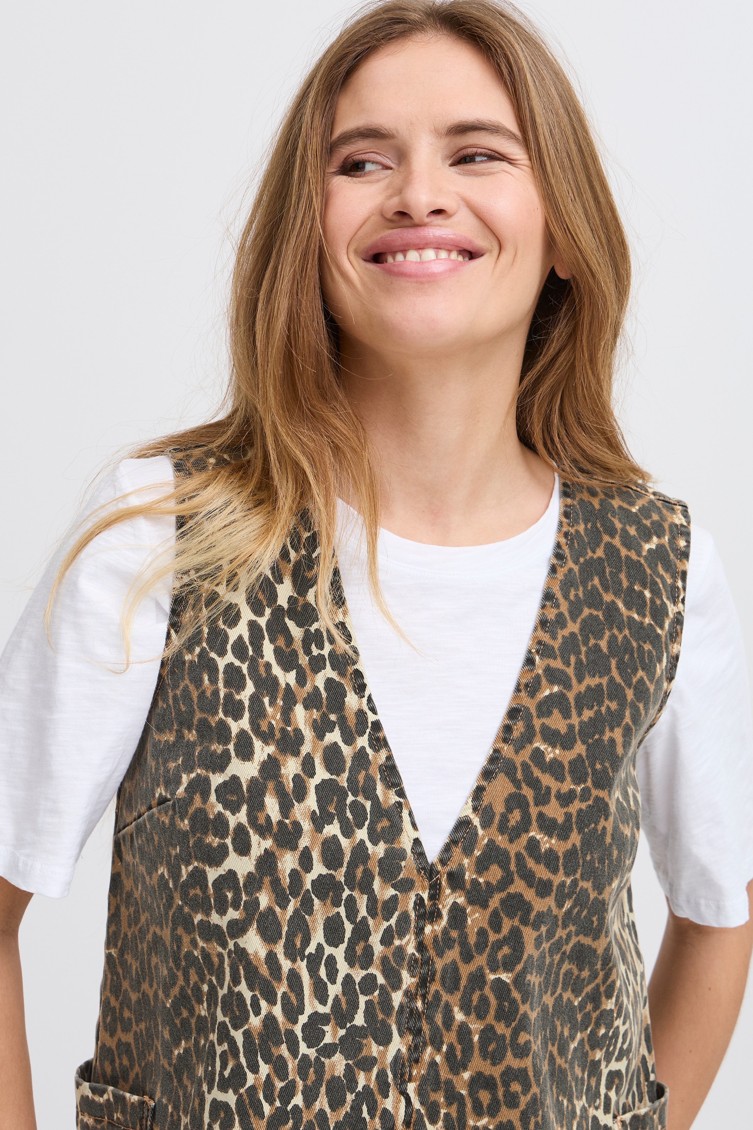 PZJANNAH Kjole LOOKBOOK DETAIL 50209215-203129