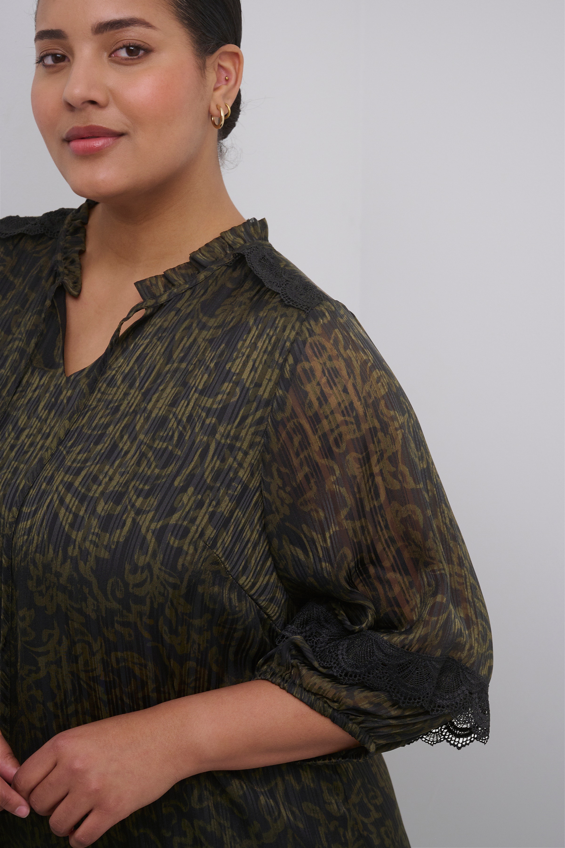 KCliva Kjole LOOKBOOK DETAIL 10581906-104996