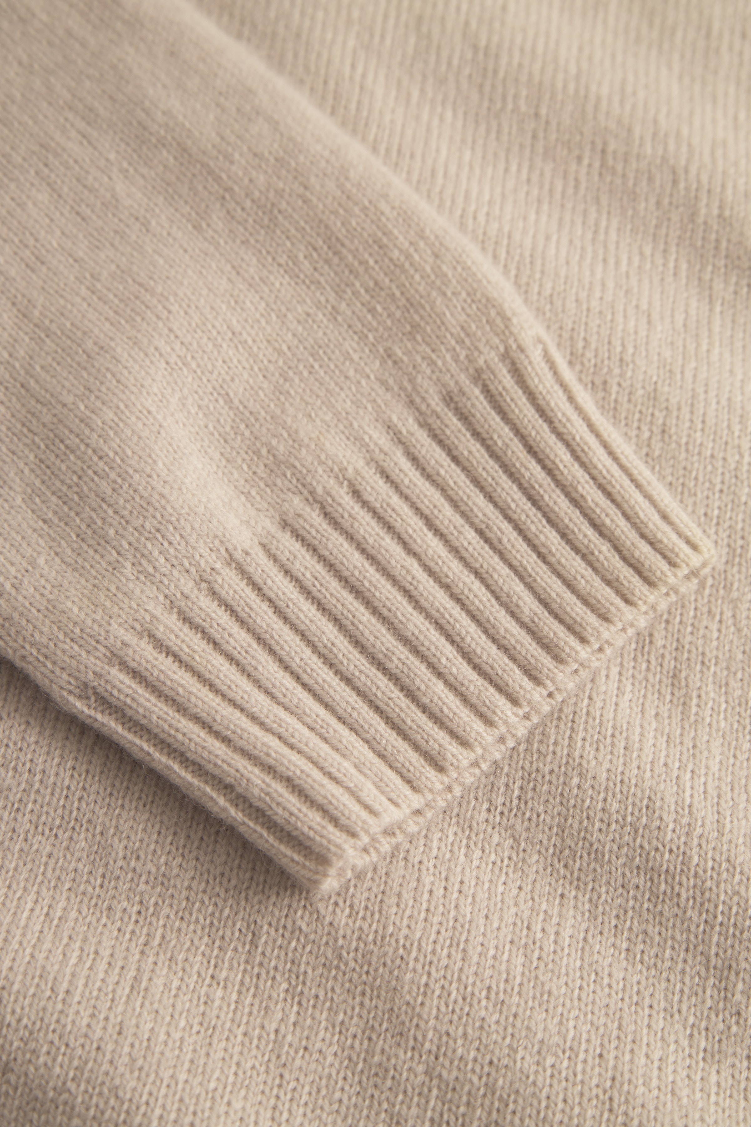 WWTay Lambswool Pullover PACK DETAIL 30251382-144500