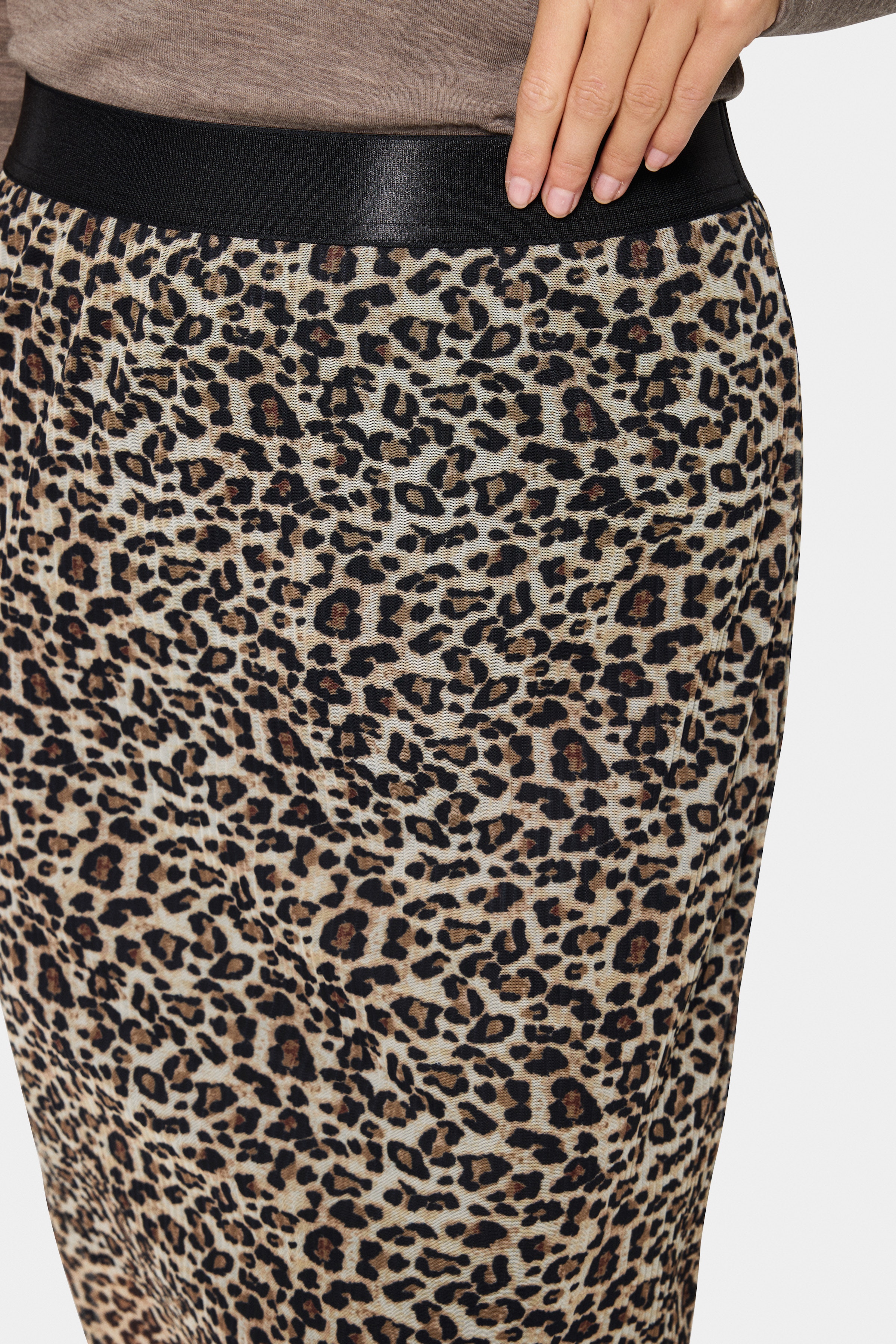 IaraSZ Leopard Skirt LOOKBOOK DETAIL 30513758-302839