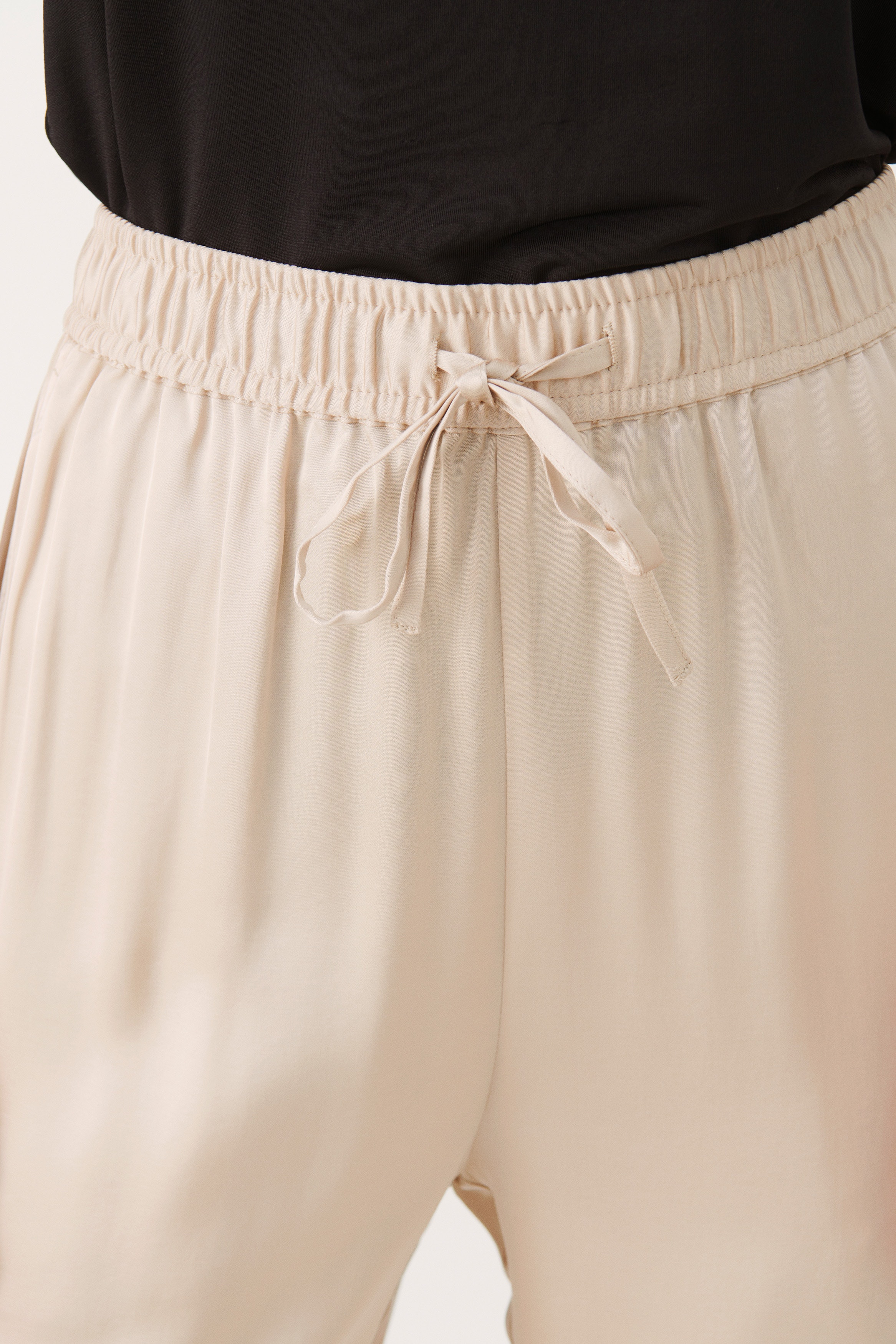 TiaraPW Trousers LOOKBOOK DETAIL 30307278-141106