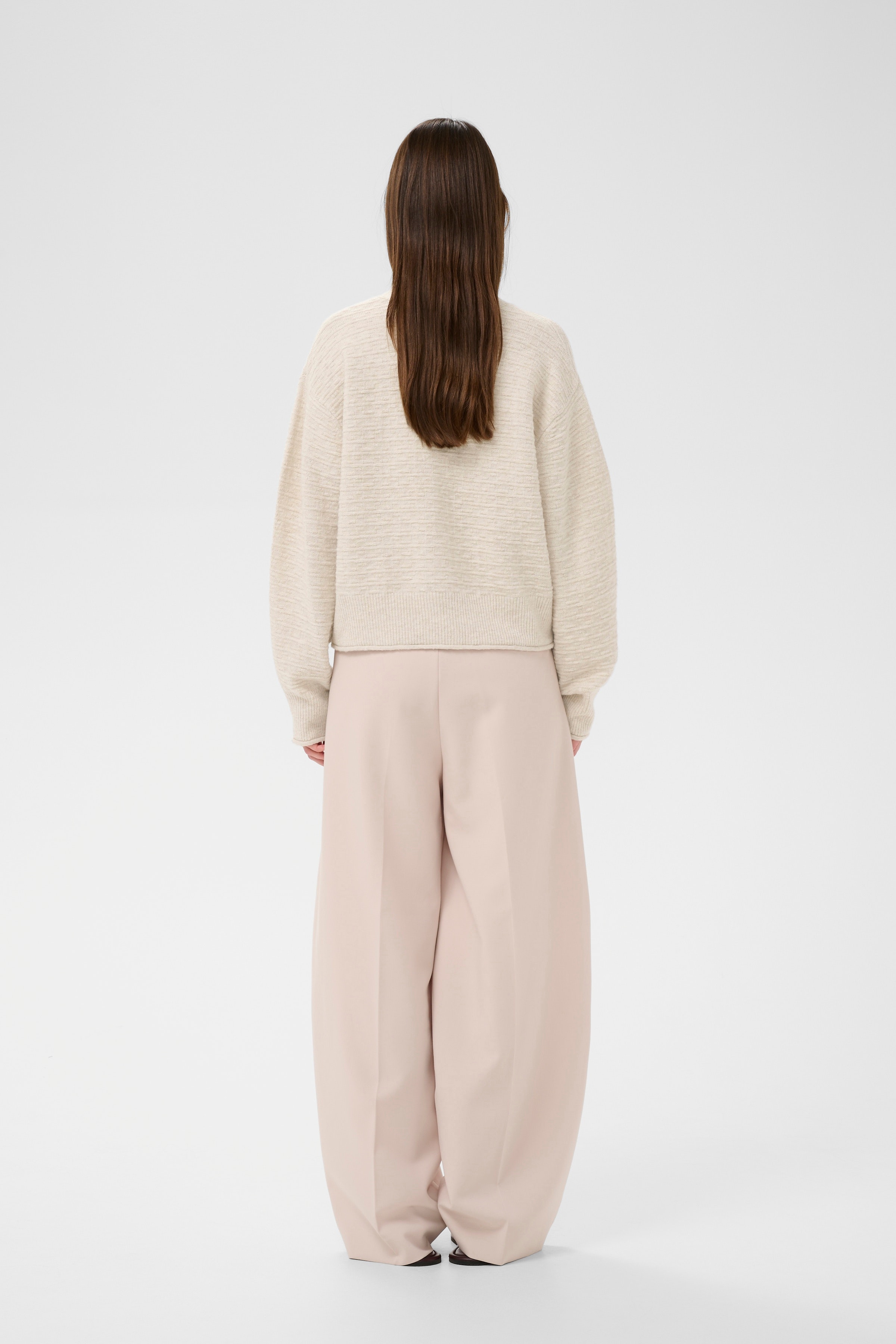 MABELIW Cardigan LOOKBOOK BACK 30112393-300597