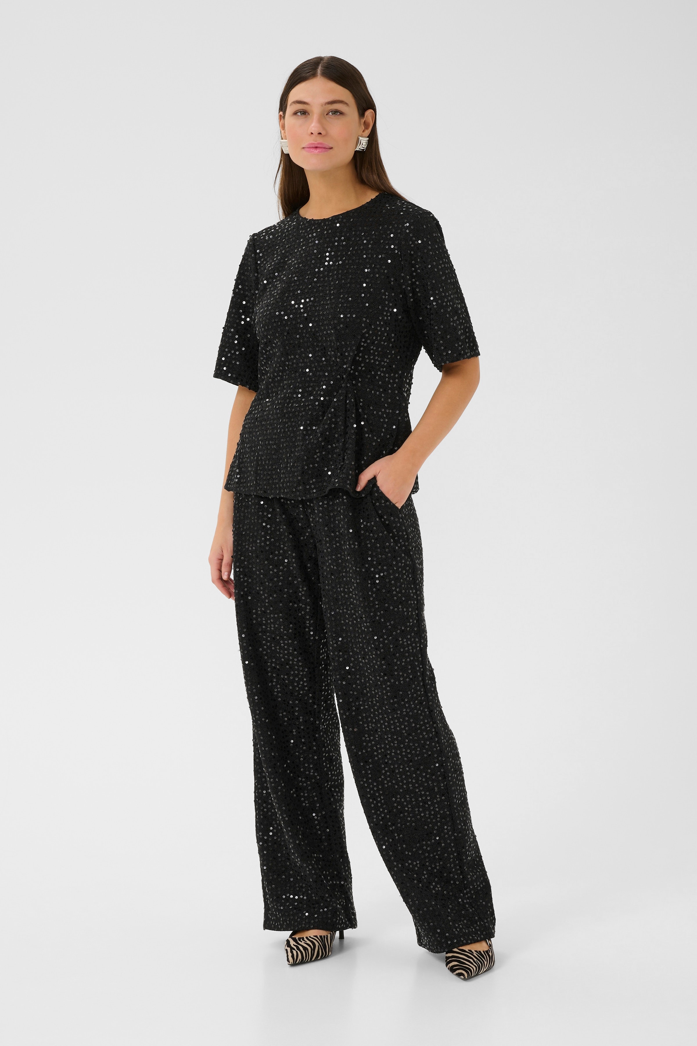 CUtamera Paljettblus LOOKBOOK FRONT 50112367-500012