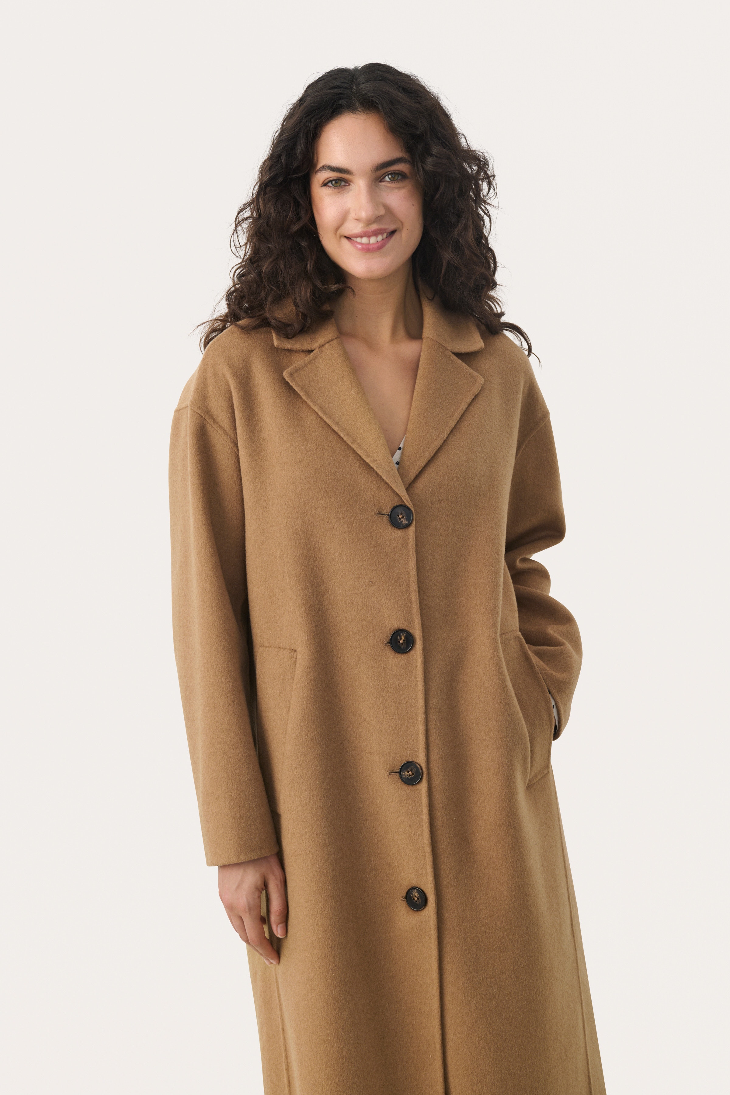 LorelaiPW Coat LOOKBOOK FRONT 30308734-1713271