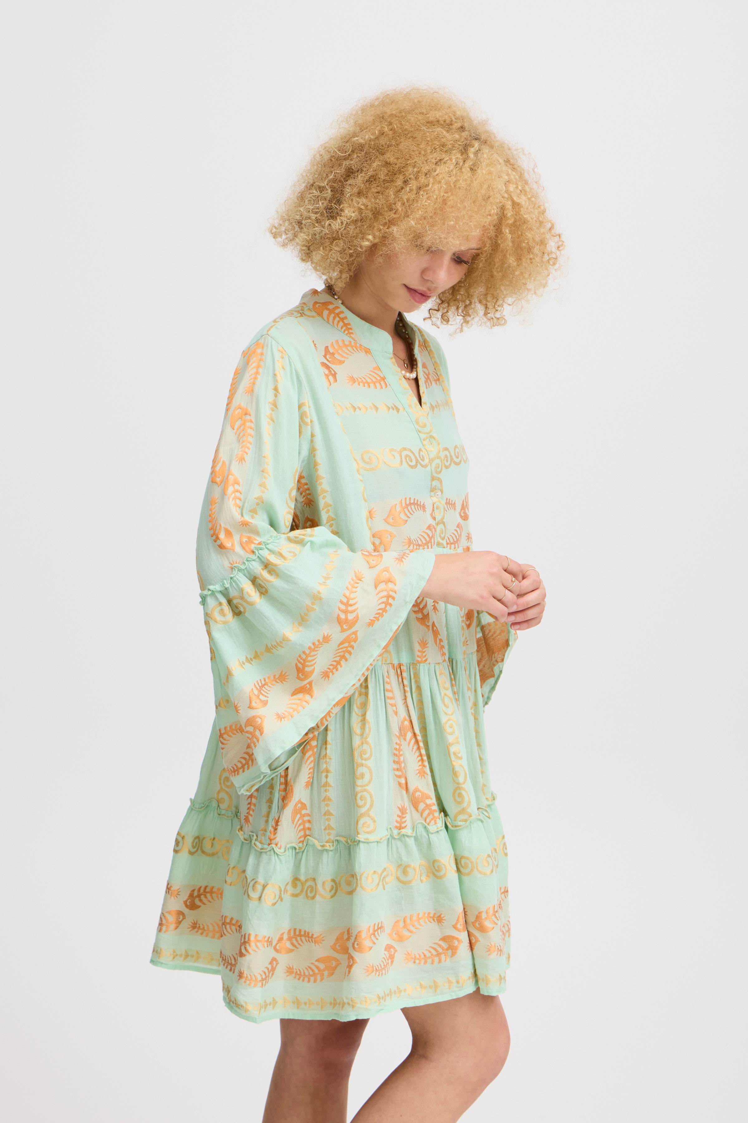 SBJAVA Kjole LOOKBOOK FRONT 22100676-155218