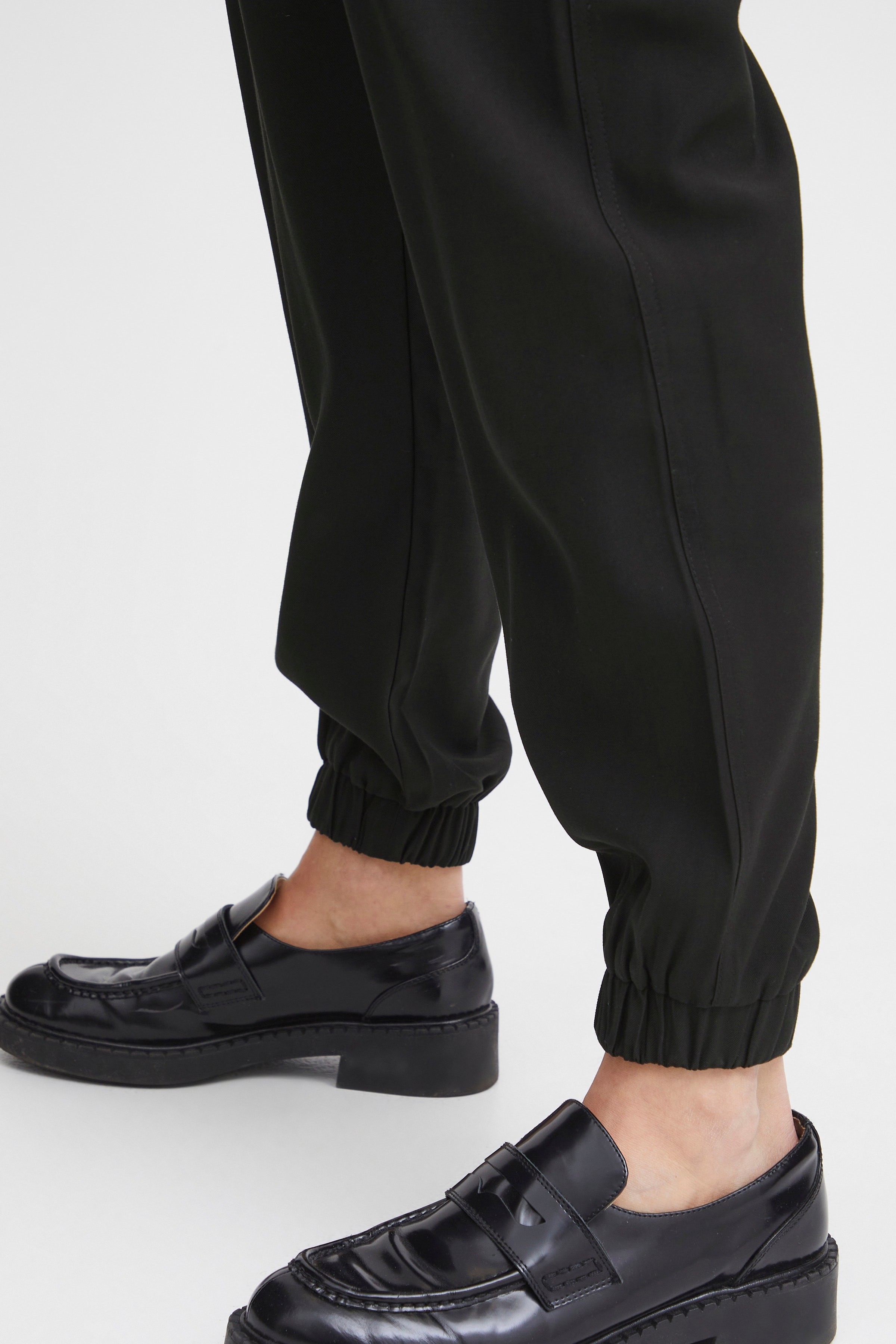 FRKRISTA Byxor LOOKBOOK DETAIL 20612622-200113