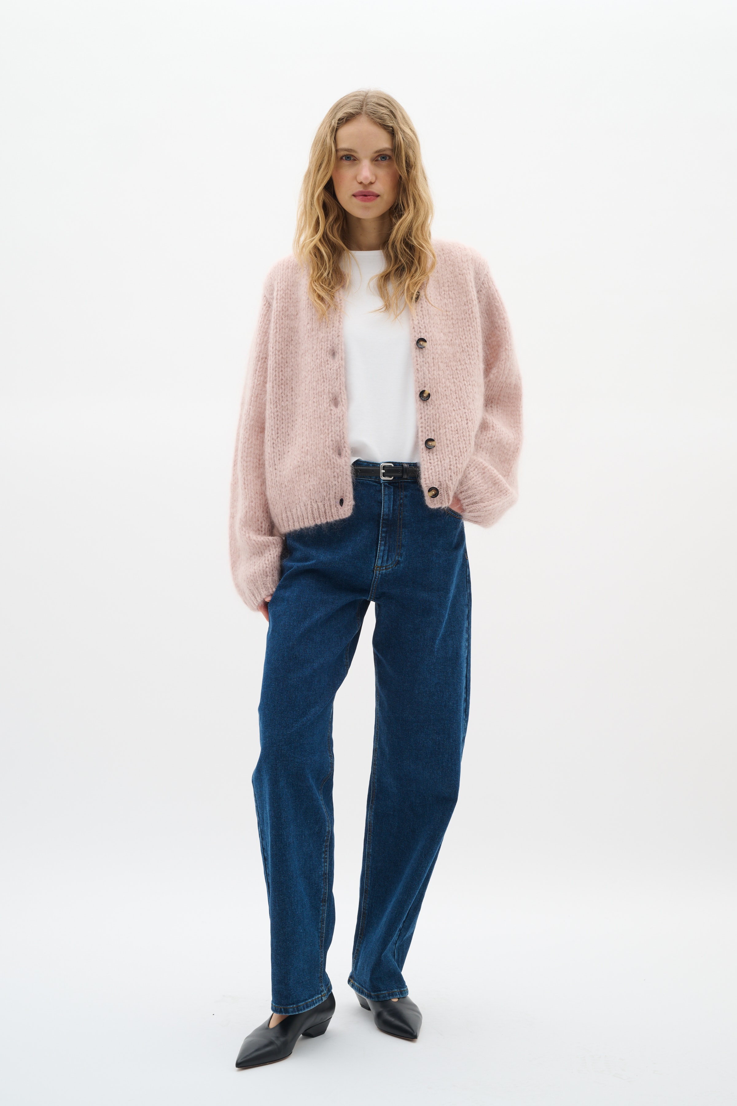 JetraIW Mohair Cardigan LOOKBOOK FRONT 30109620-161509