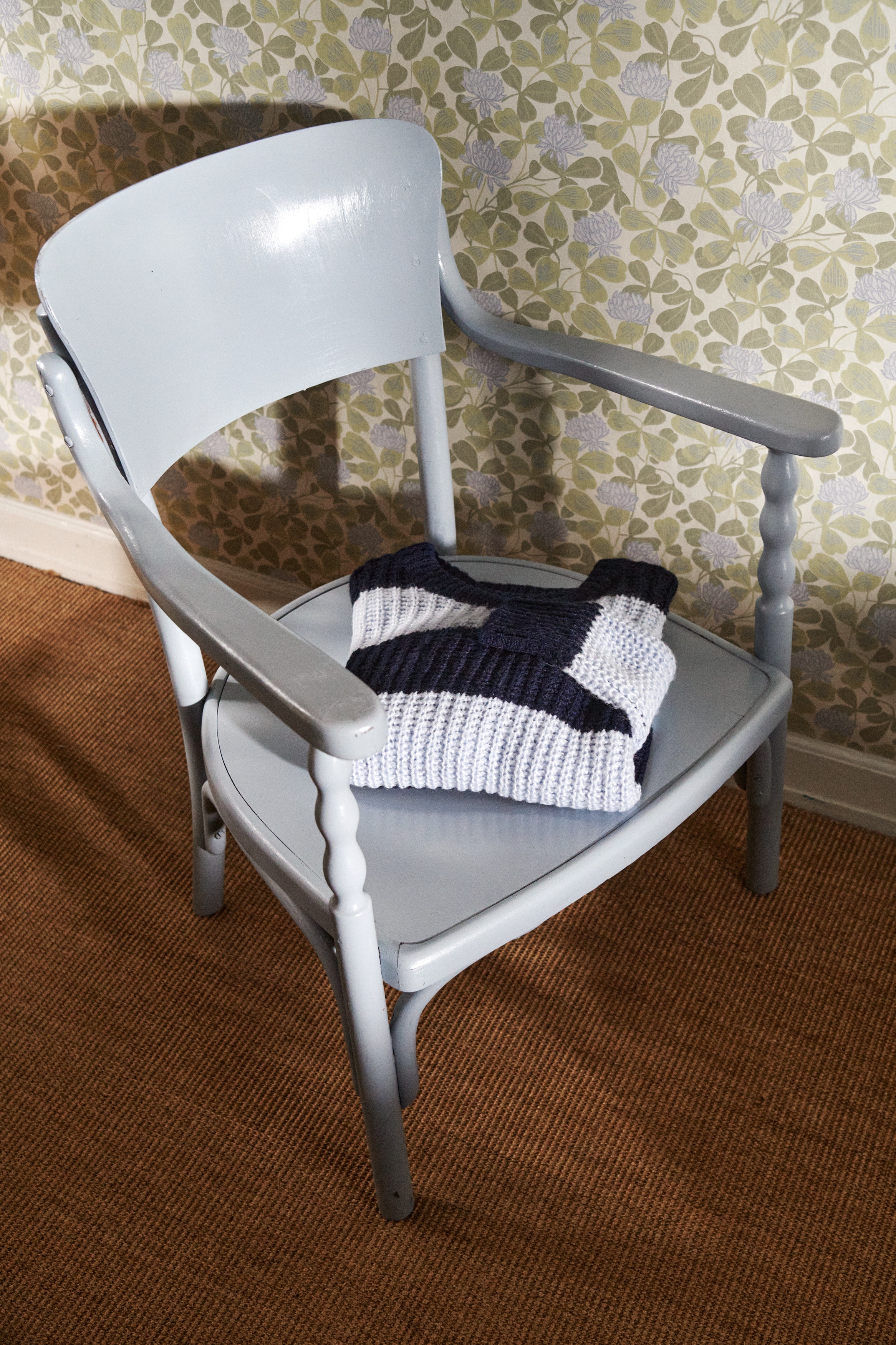 BrookeSZ Pullover Striped

 LOCATION NONE 30511428-193924