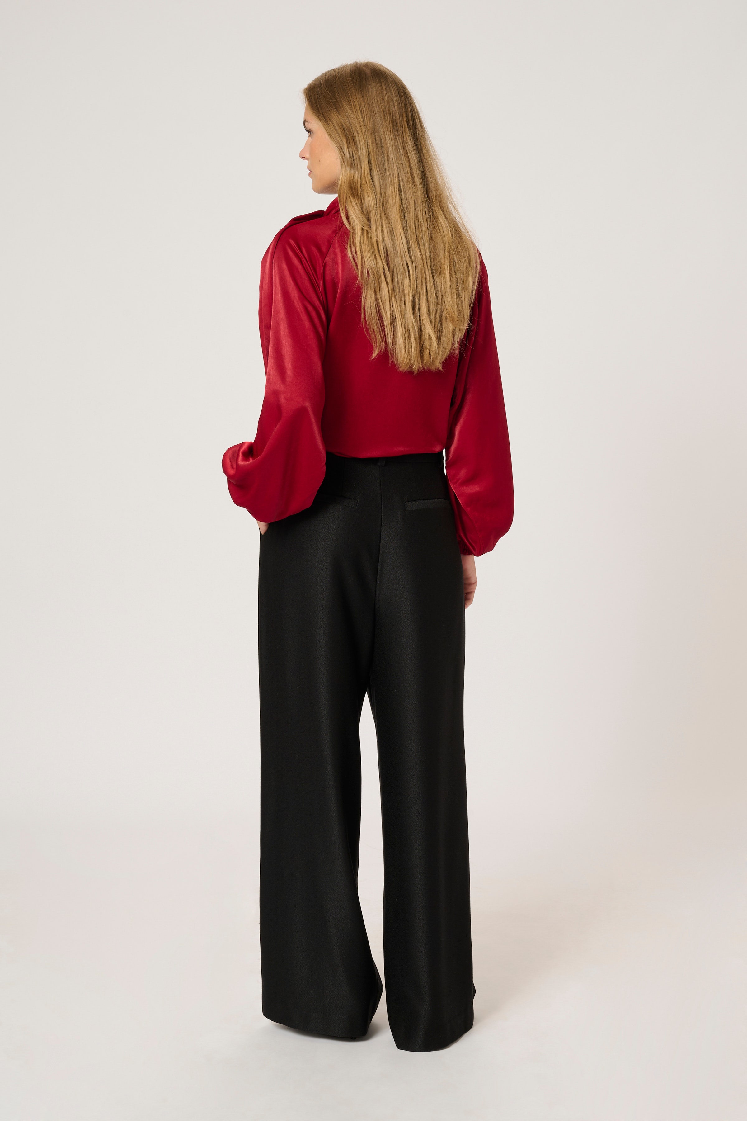 LavinaMW Trousers LOOKBOOK BACK 10704951-100031