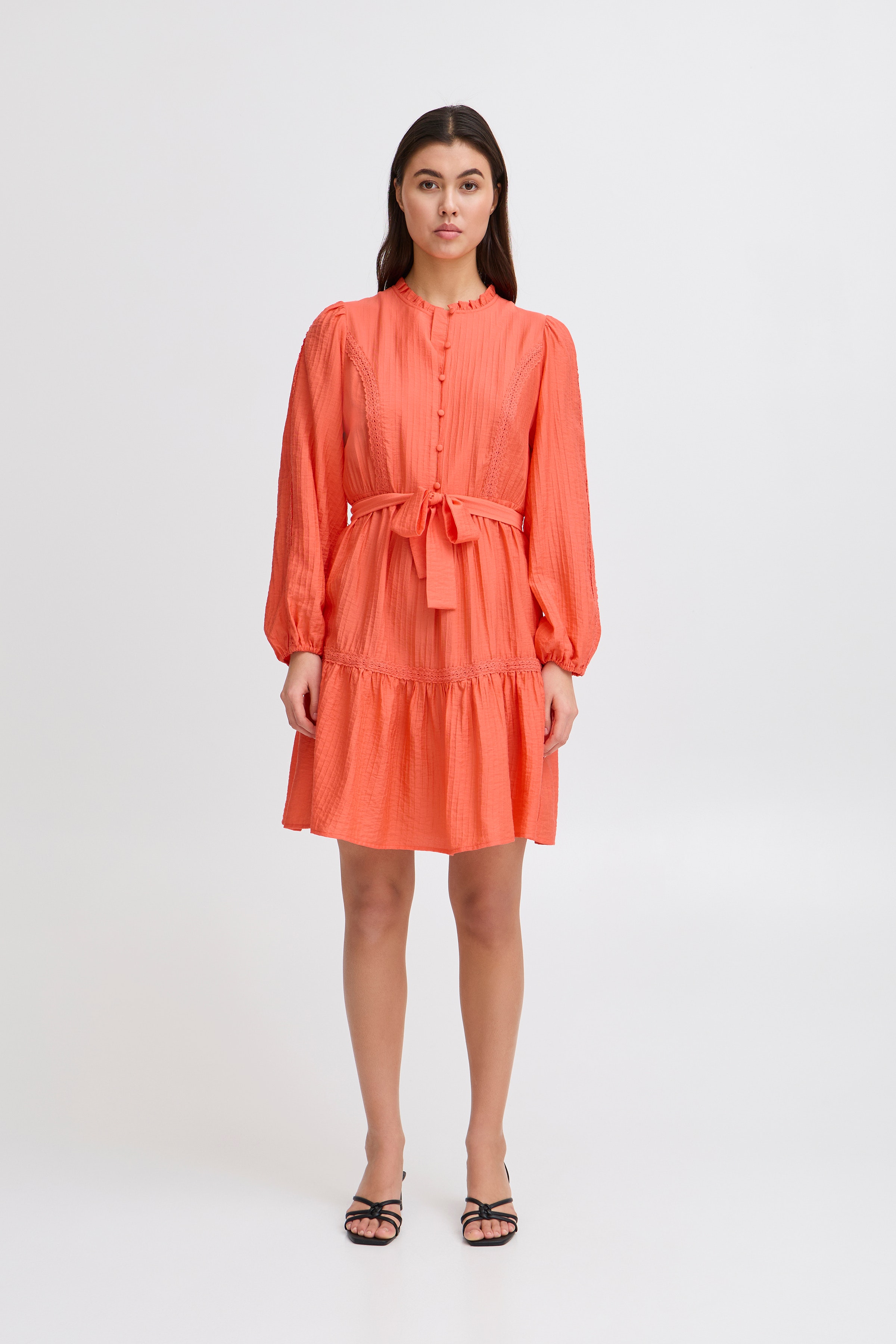 IHEVINA Kjole LOOKBOOK FRONT 20122441-171656