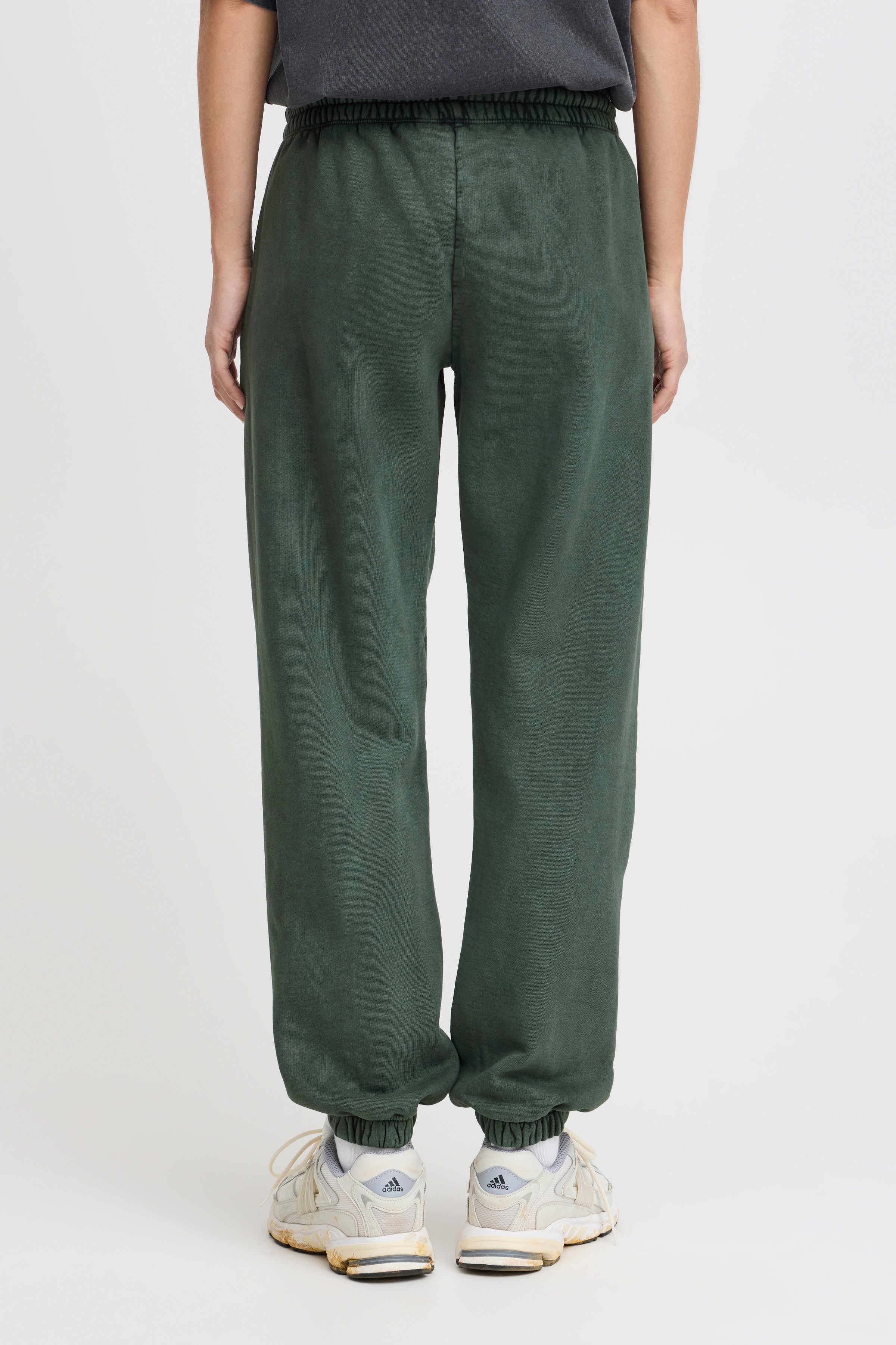 JCRUBI Trousers LOOKBOOK BACK 22800567-195350