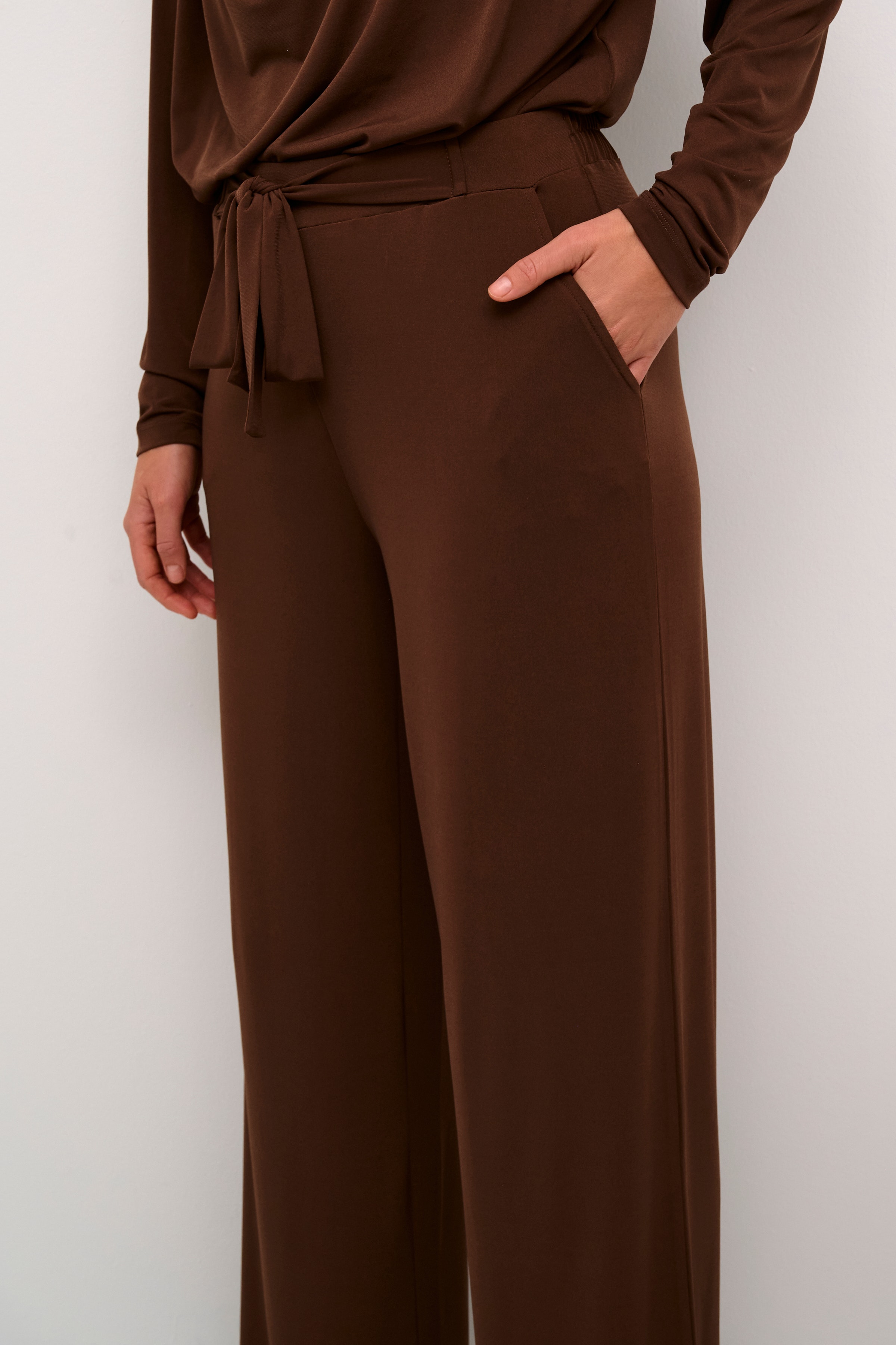 BPlovina Byxor LOOKBOOK DETAIL 10590720-191218B