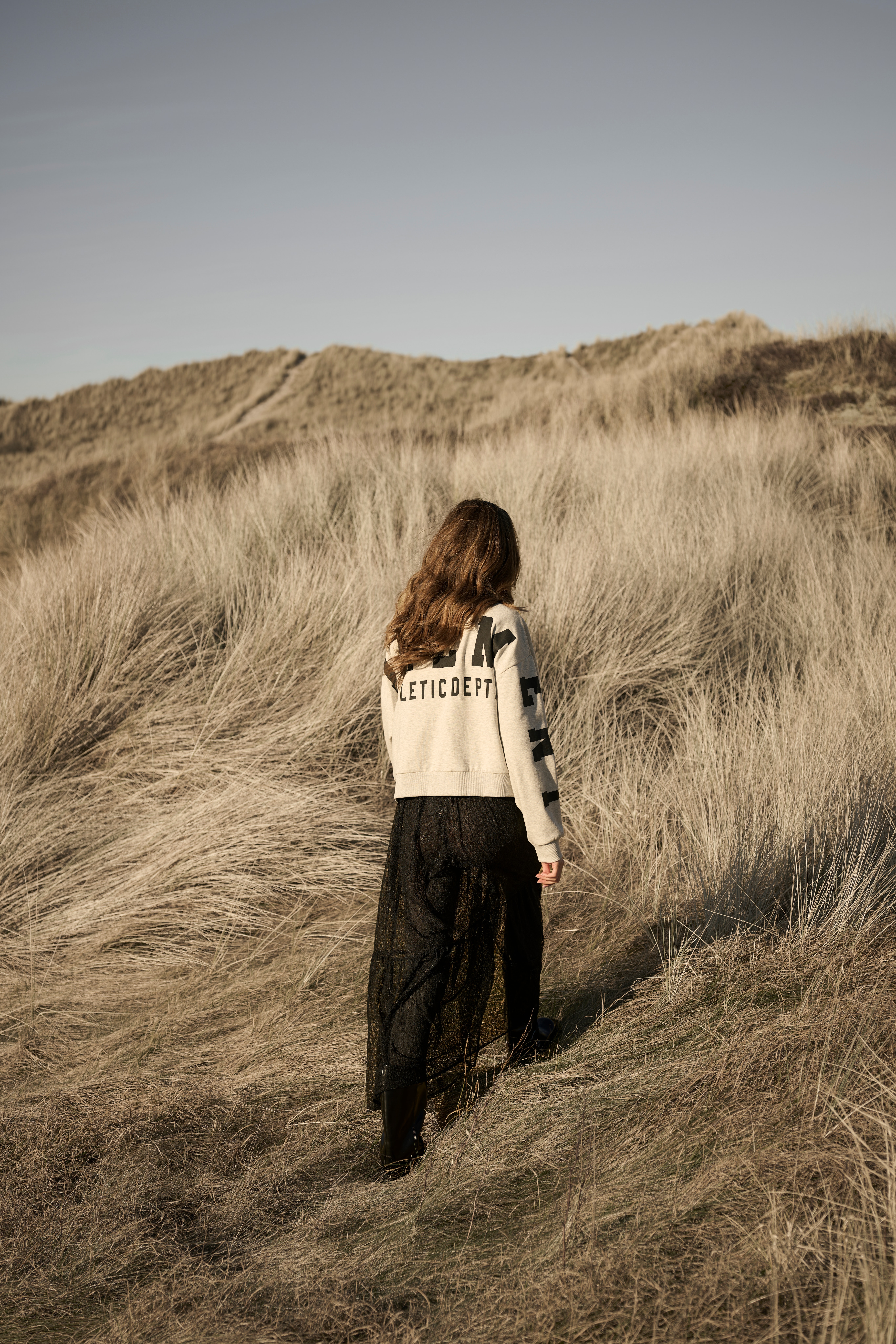 KAlise Sweatshirt LOCATION NONE 10510868-100123
