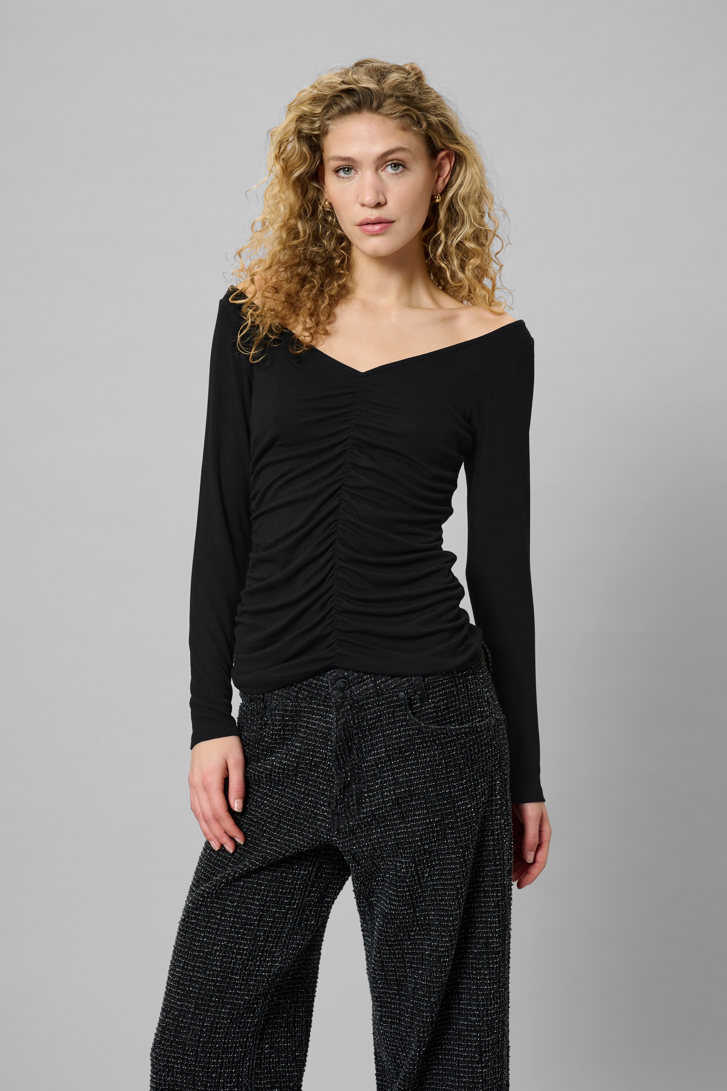 MWGiggo Bluse LOOKBOOK FRONT 10705396-100031