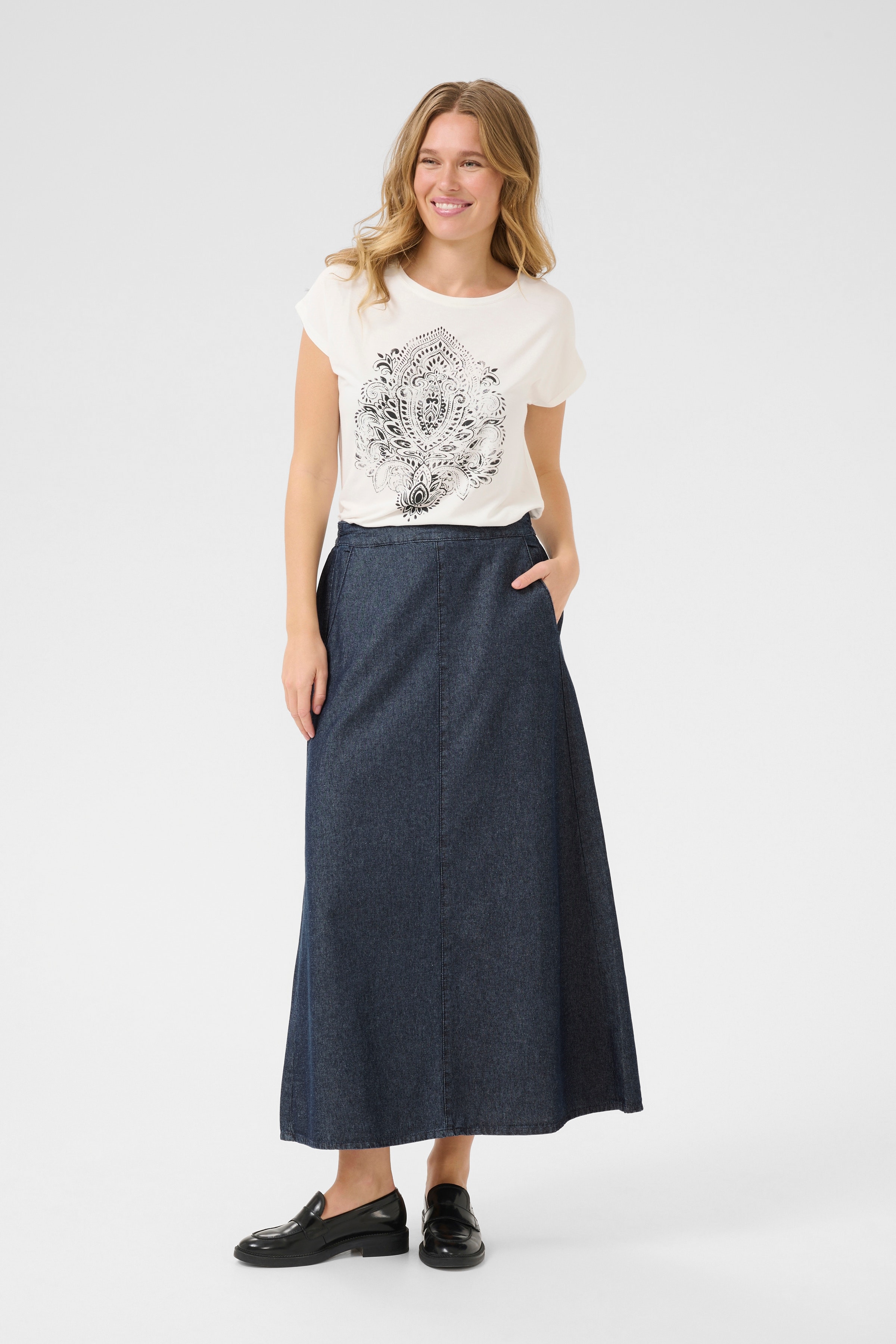 BPalice Kjol LOOKBOOK FRONT 10590940-107757B