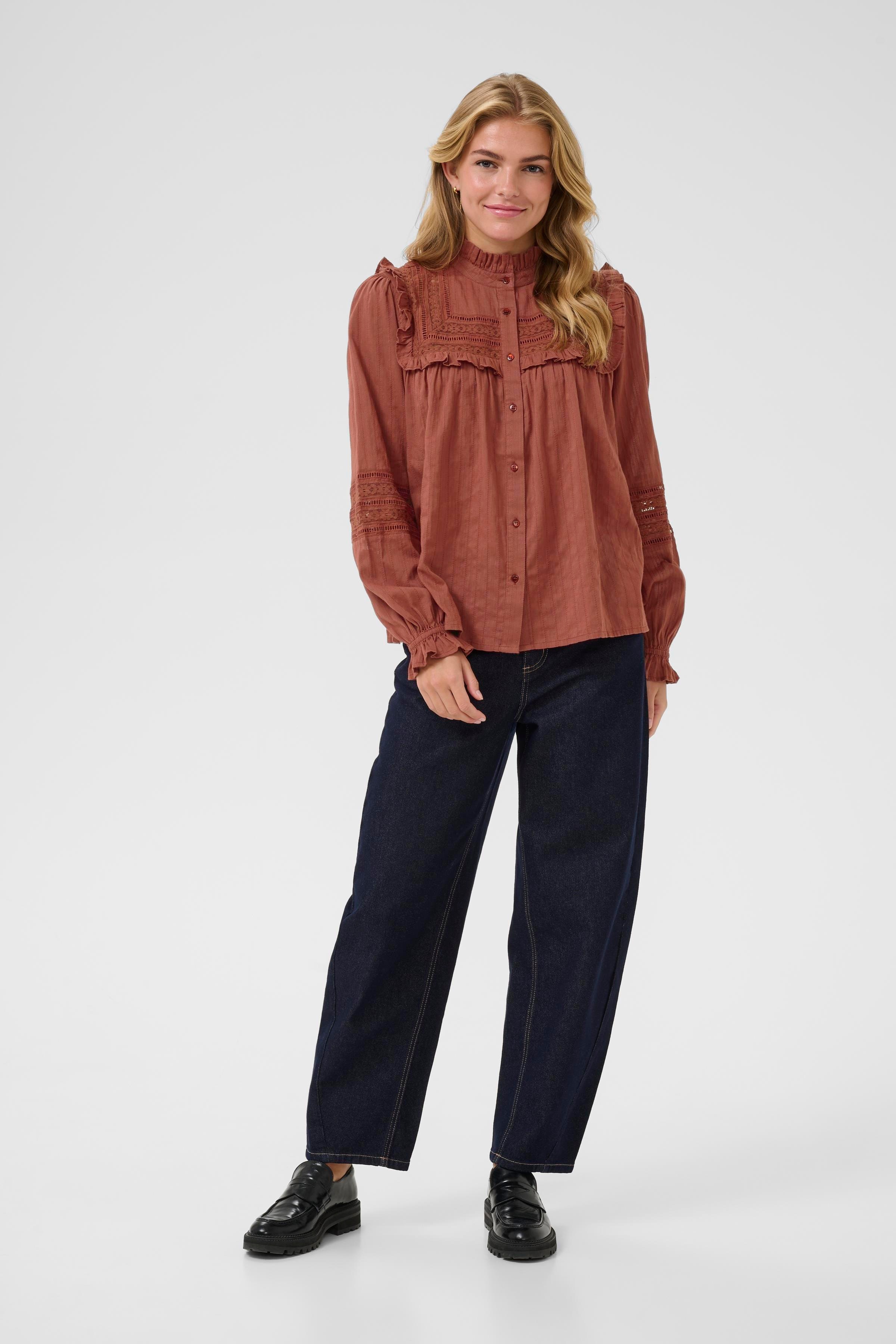 KAjess Bluse LOOKBOOK FRONT 10552482-191334