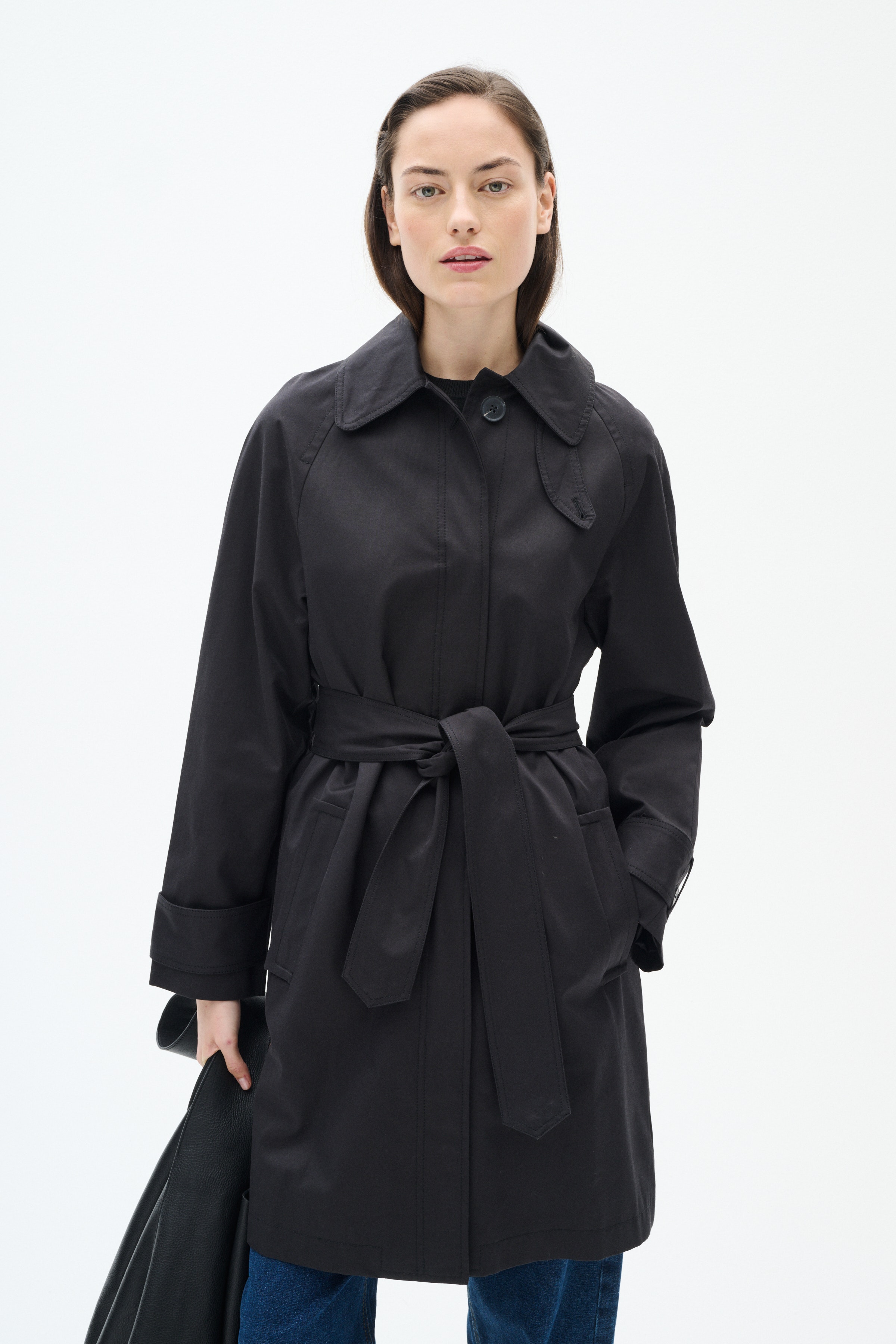 MazieIW Trenchcoat LOOKBOOK FRONT 30109944-194008