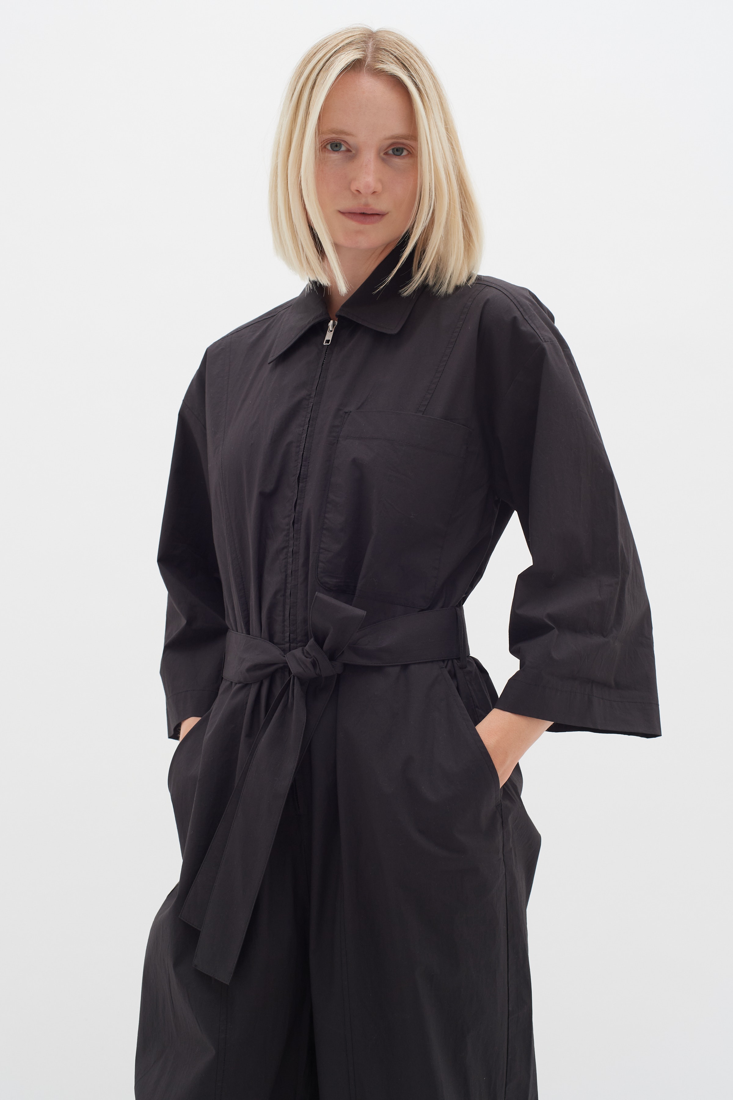 PinjaIW Overall LOOKBOOK FRONT 30109183-194008